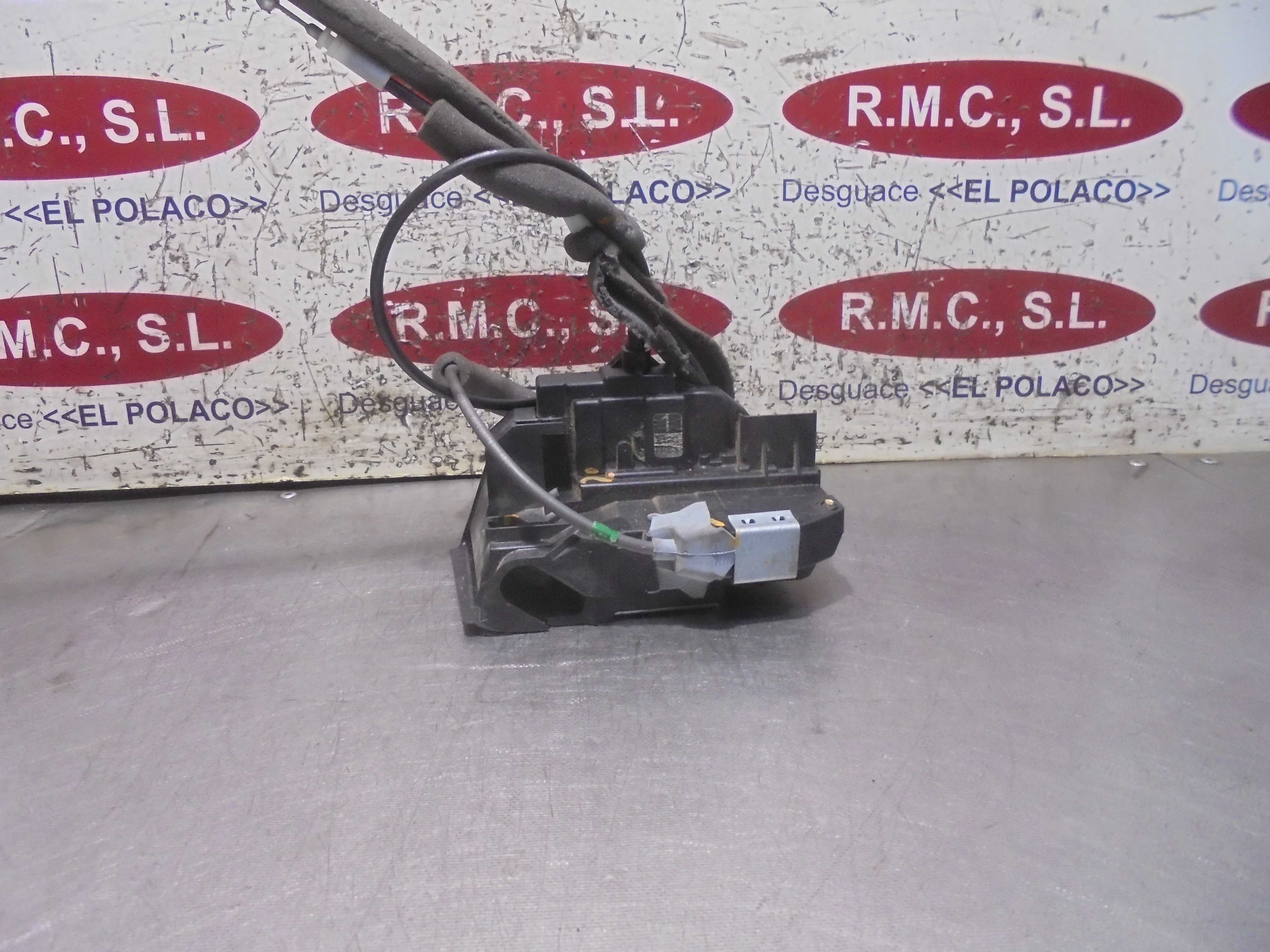Recambio de cerradura puerta delantera derecha para nissan juke (f15) acenta referencia OEM IAM 80500BA60C  