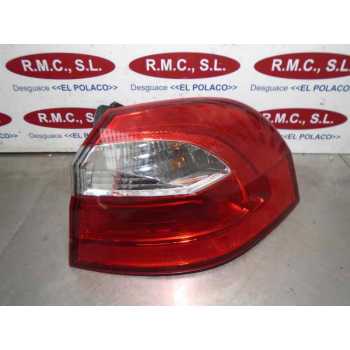 PILOTO TRASERO DERECHO 924401W200 