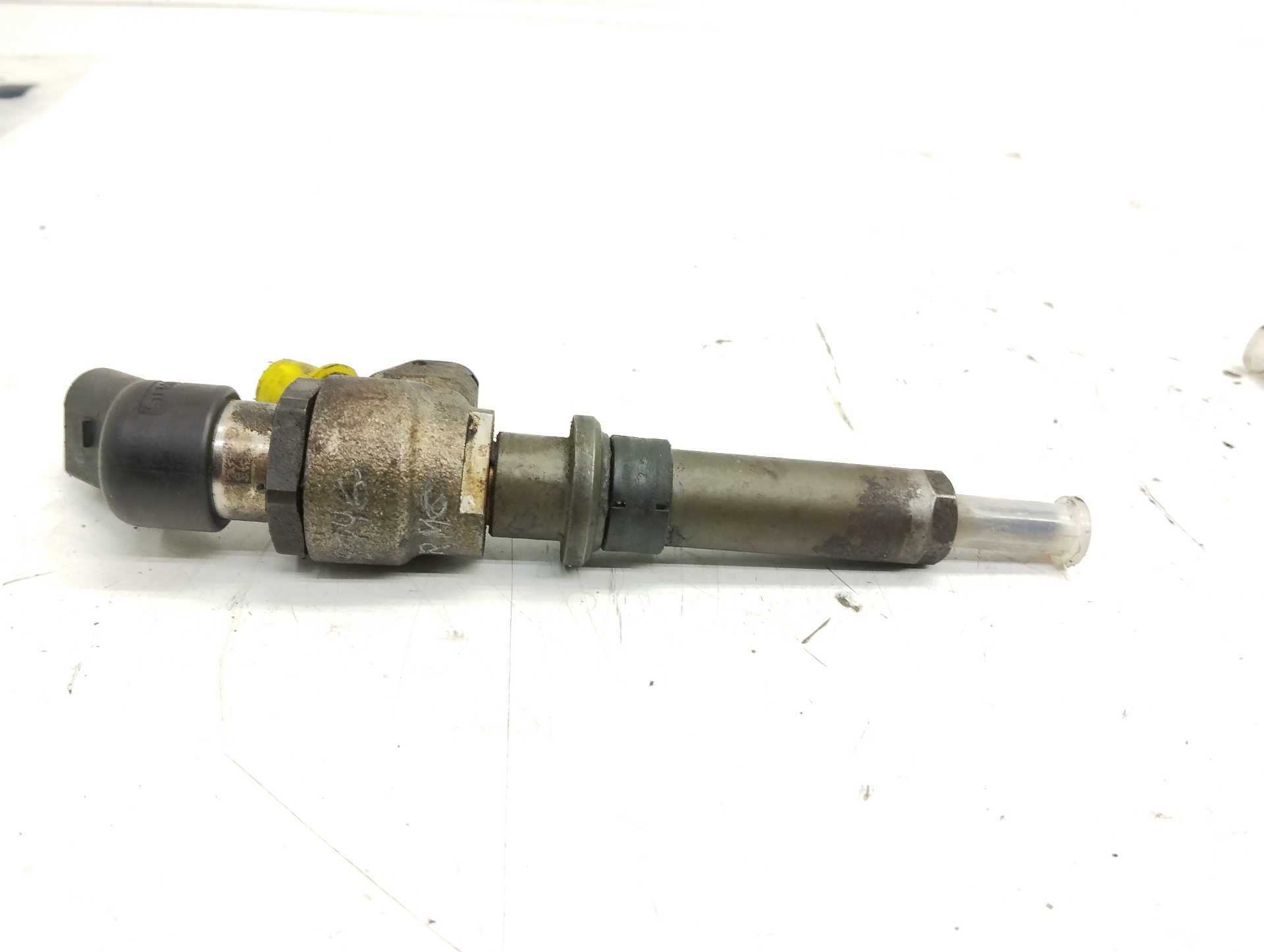 Recambio de inyector para citroën berlingo 2.0 hdi 600 furg. referencia OEM IAM 652173780  