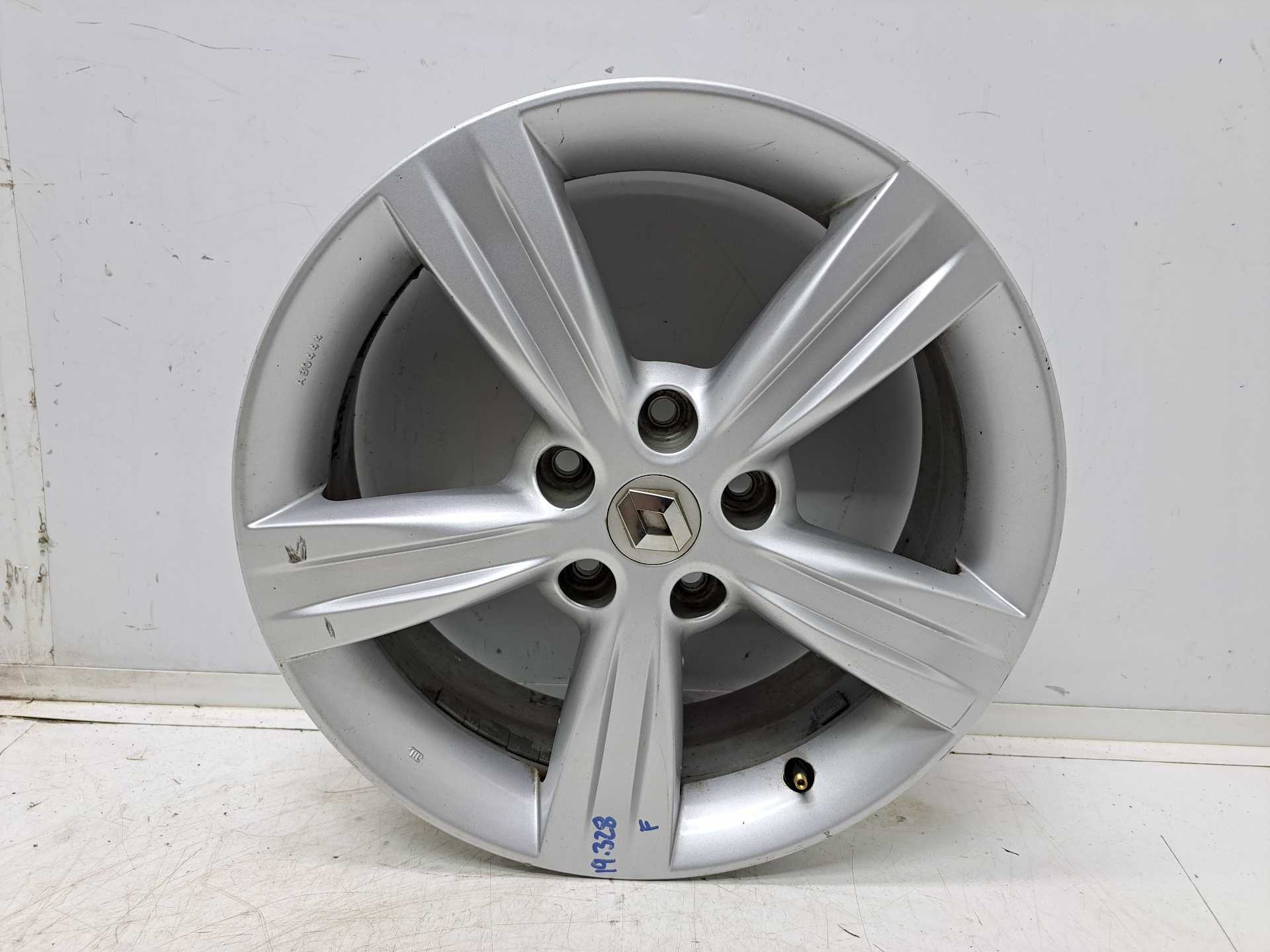 Recambio de llanta para renault koleos bose edition referencia OEM IAM R17 403007071R 403001910R
