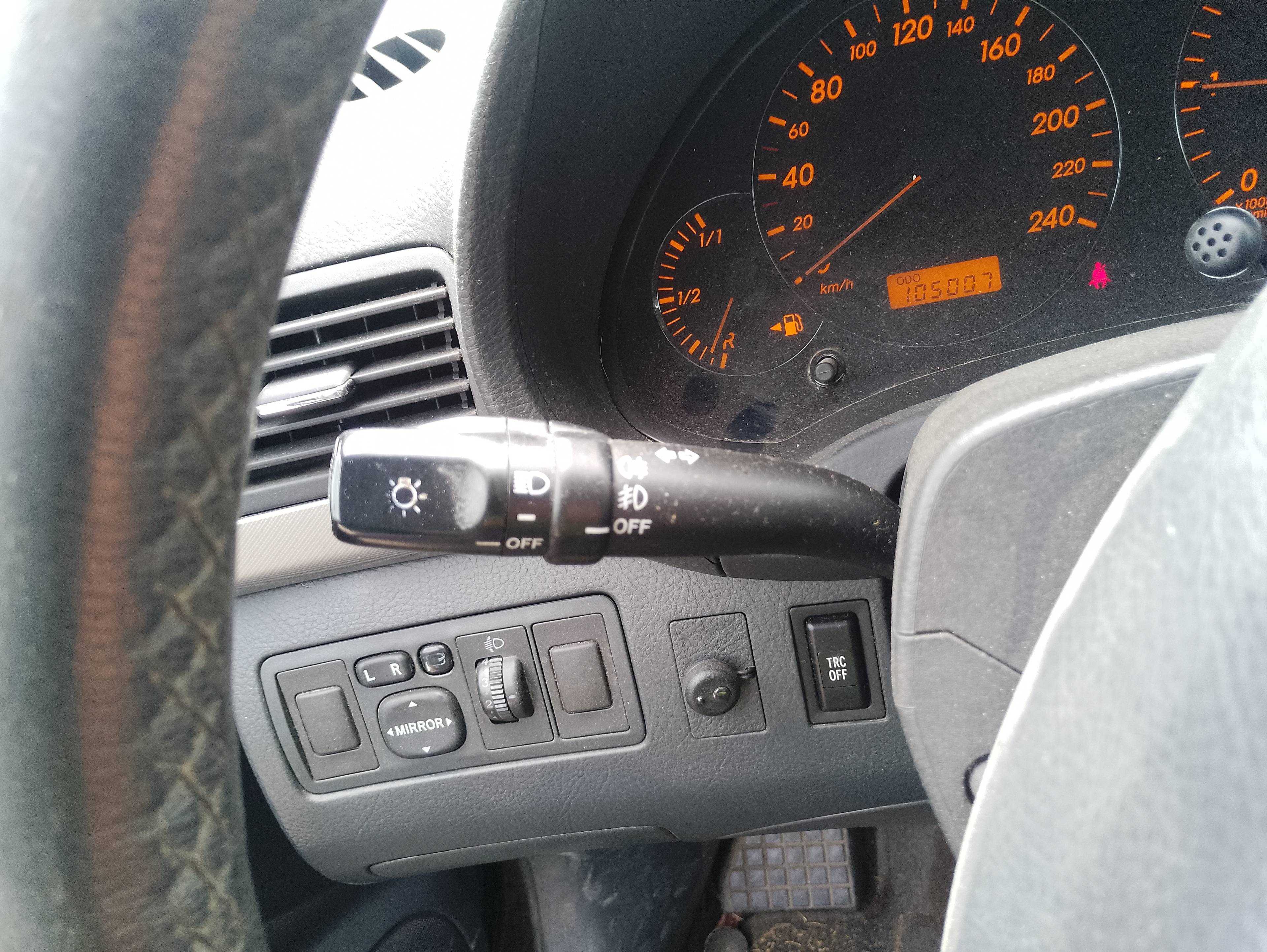 Recambio de mando intermitentes para toyota avensis berlina (t25) 2.0 d4-d executive berlina (5-ptas.) referencia OEM IAM   
