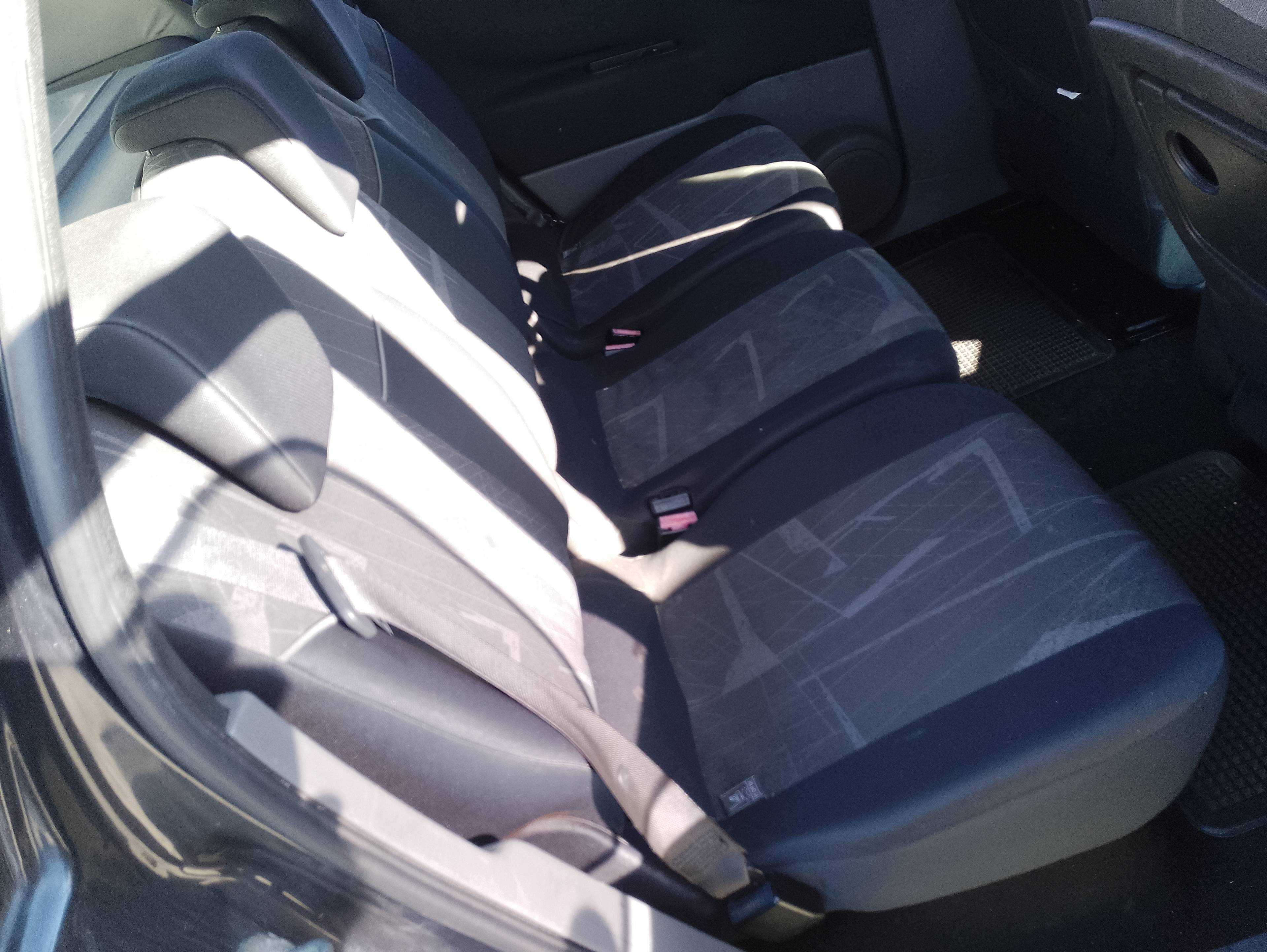 Recambio de asientos traseros para renault scenic ii authentique referencia OEM IAM   