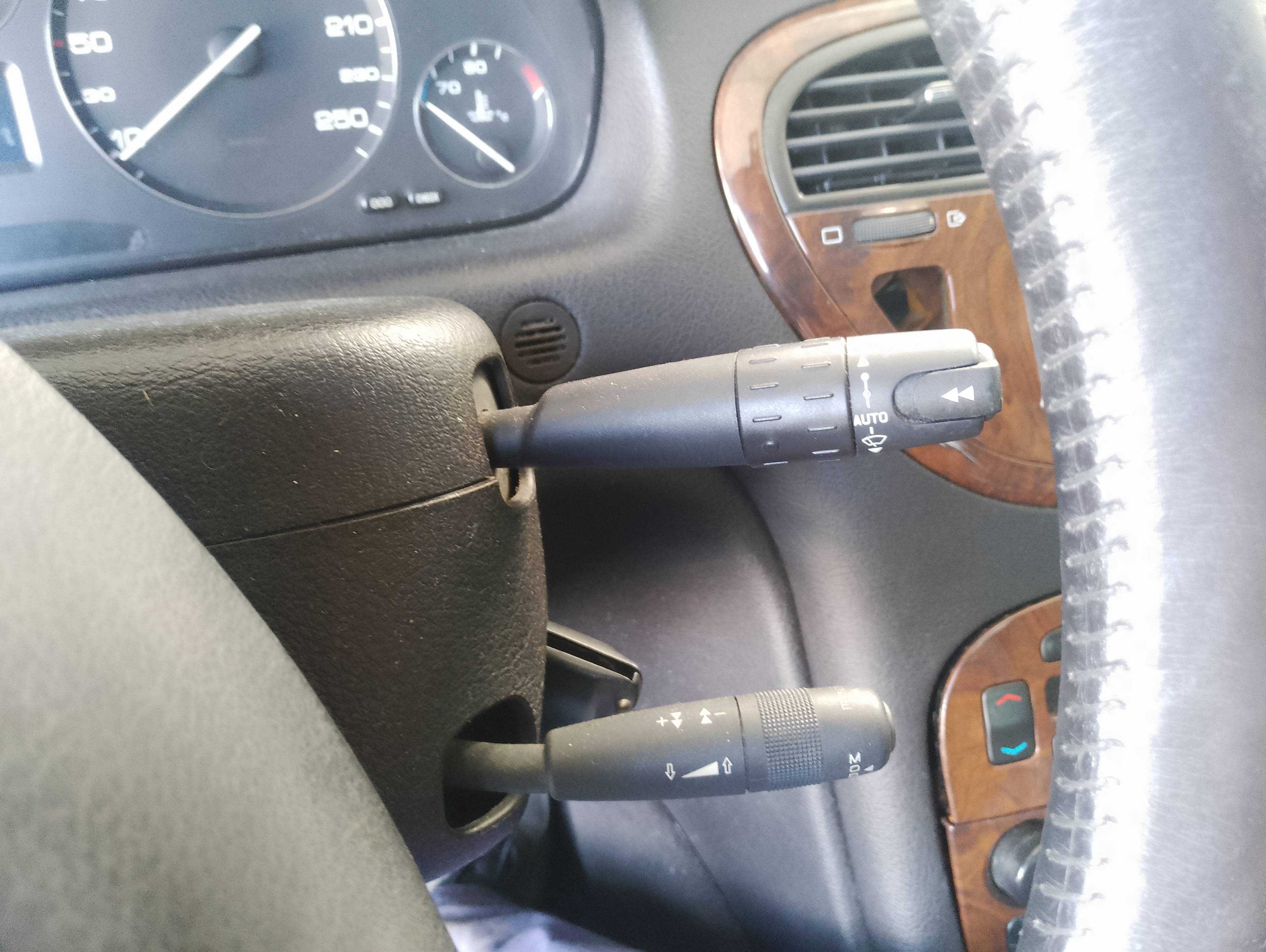 Recambio de mando limpia para peugeot 607 (s1) pack referencia OEM IAM   