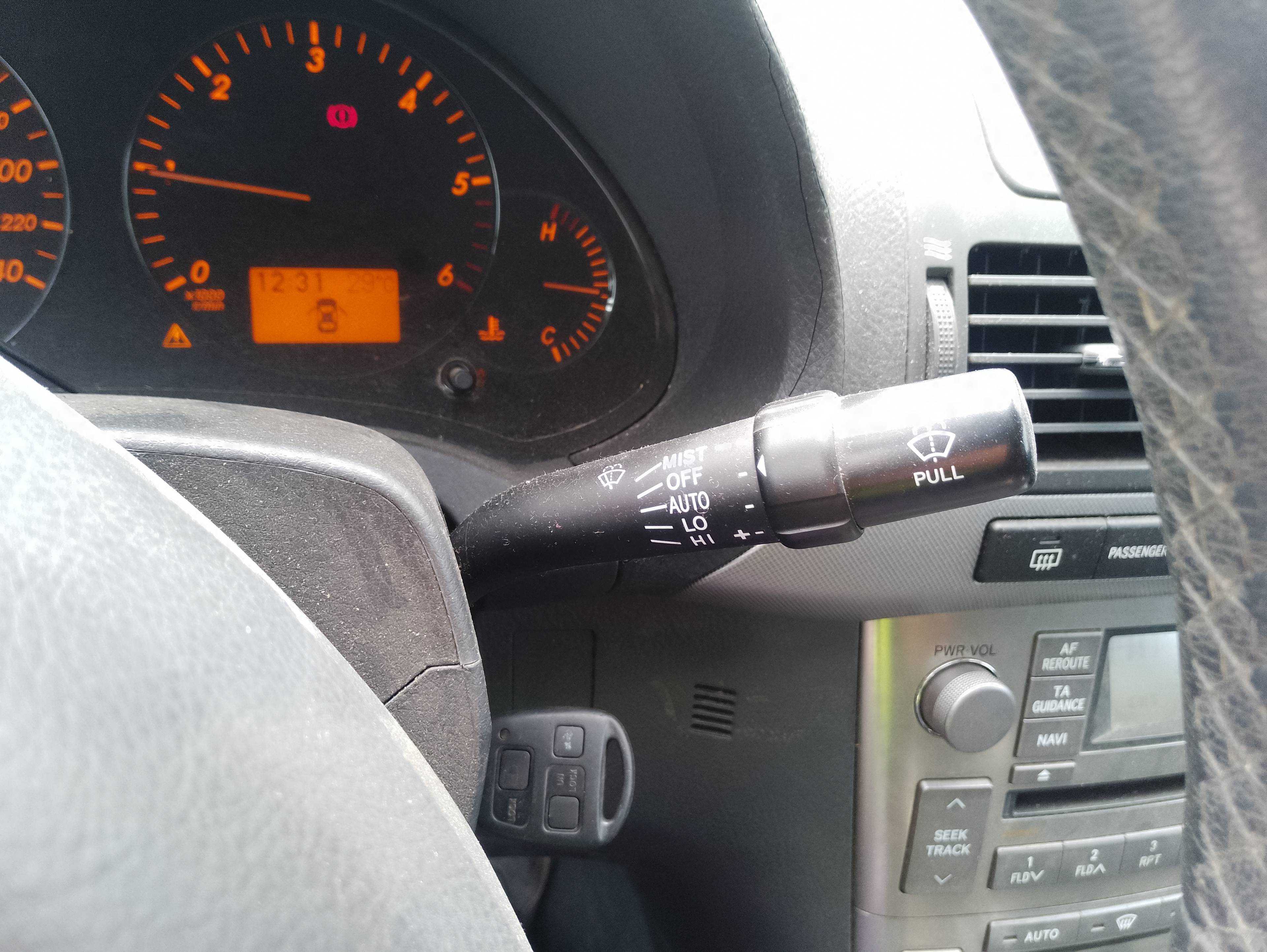 Recambio de mando limpia para toyota avensis berlina (t25) 2.0 d4-d executive berlina (5-ptas.) referencia OEM IAM   