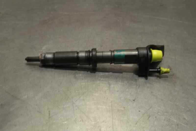 Recambio de inyector para volkswagen crafter caja cerrada 2.5 tdi dpf referencia OEM IAM 0445116  