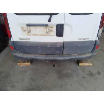 PARAGOLPES TRASERO 