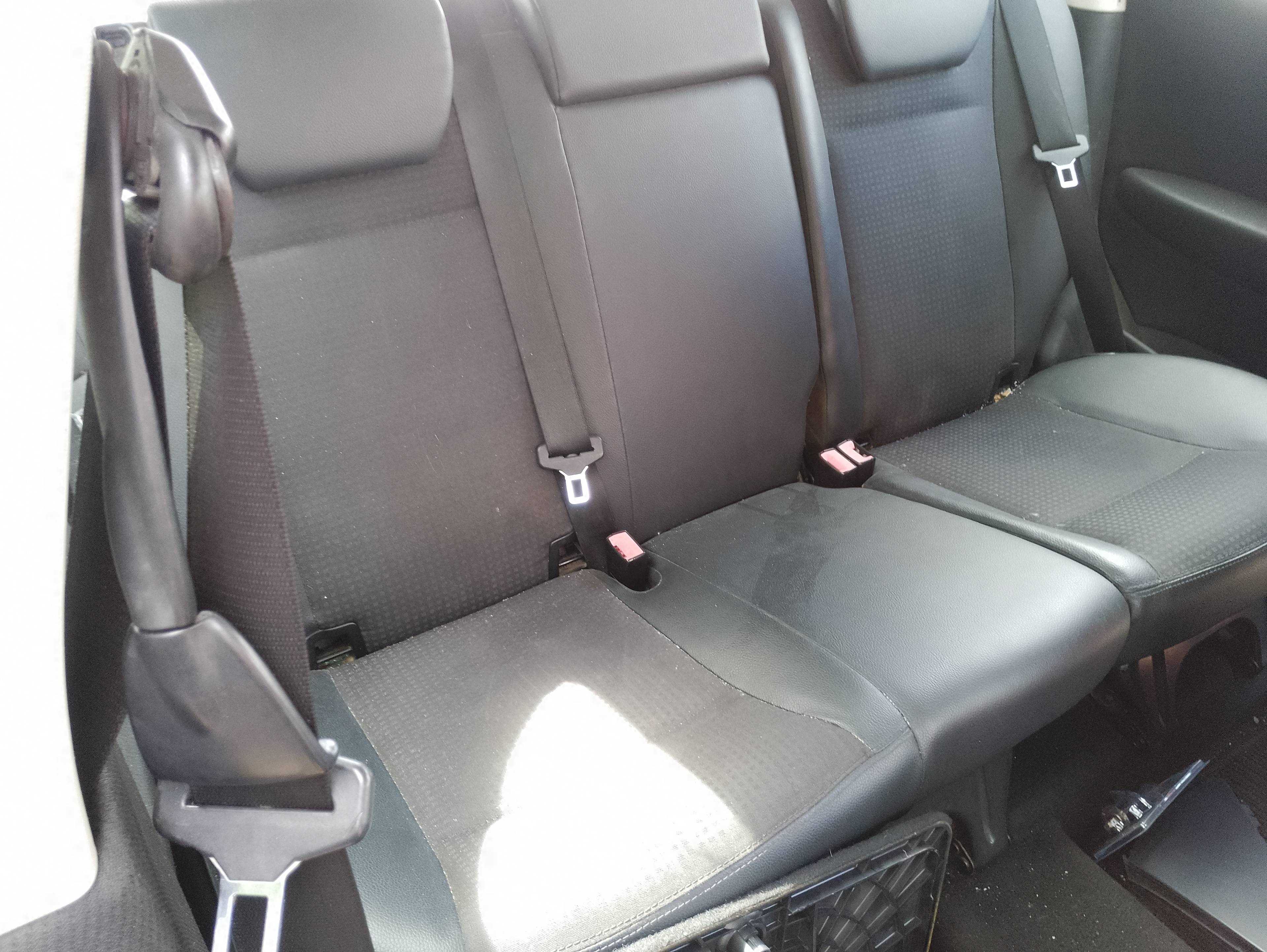 Recambio de asientos traseros para mercedes-benz clase a (w169) a 160 cdi a-edition referencia OEM IAM   