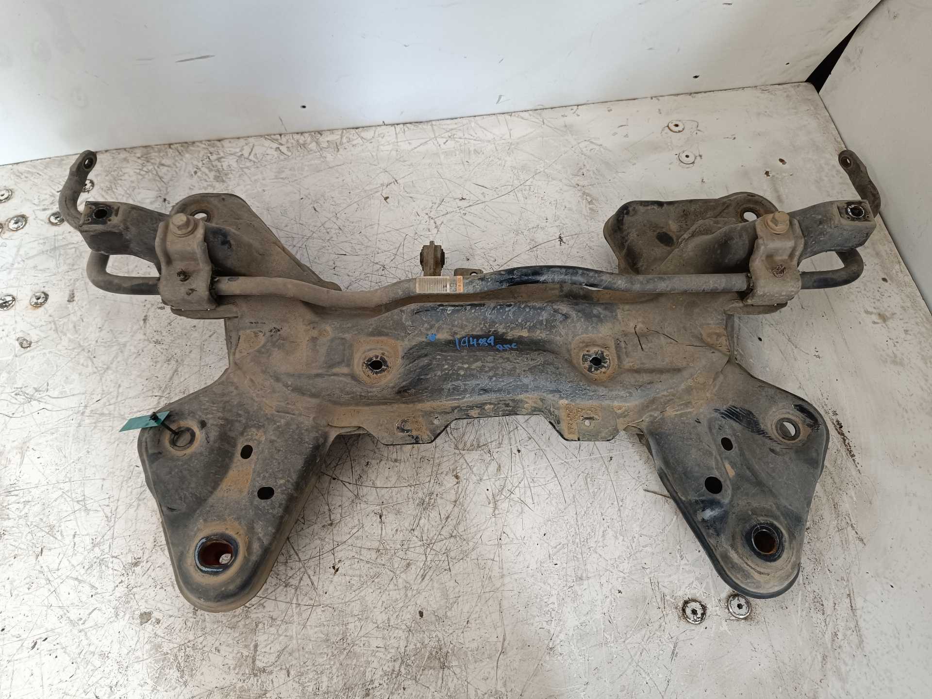 Recambio de cuna motor para peugeot 2008 (--.2013) active referencia OEM IAM  9841458080 