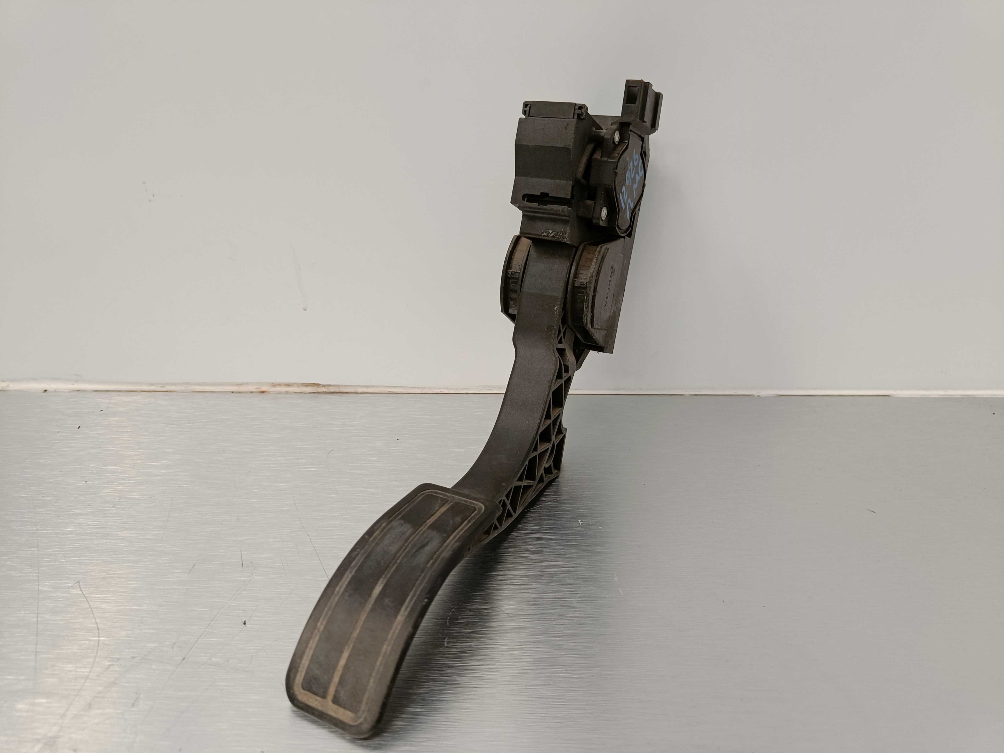 Recambio de pedal acelerador para volkswagen polo berlina (6n2) conceptline referencia OEM IAM 0280752207 BOSCH 