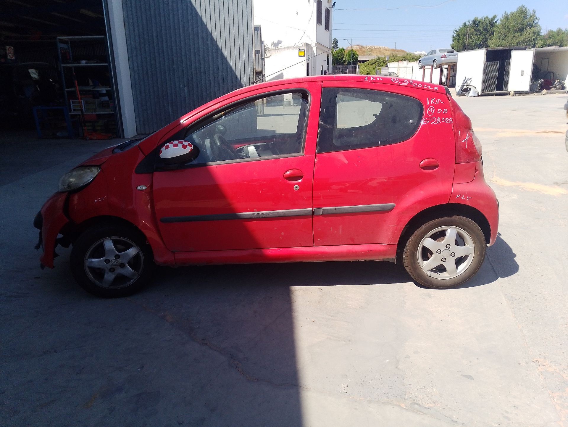 peugeot 107 (pm_, pn_) del año 2008