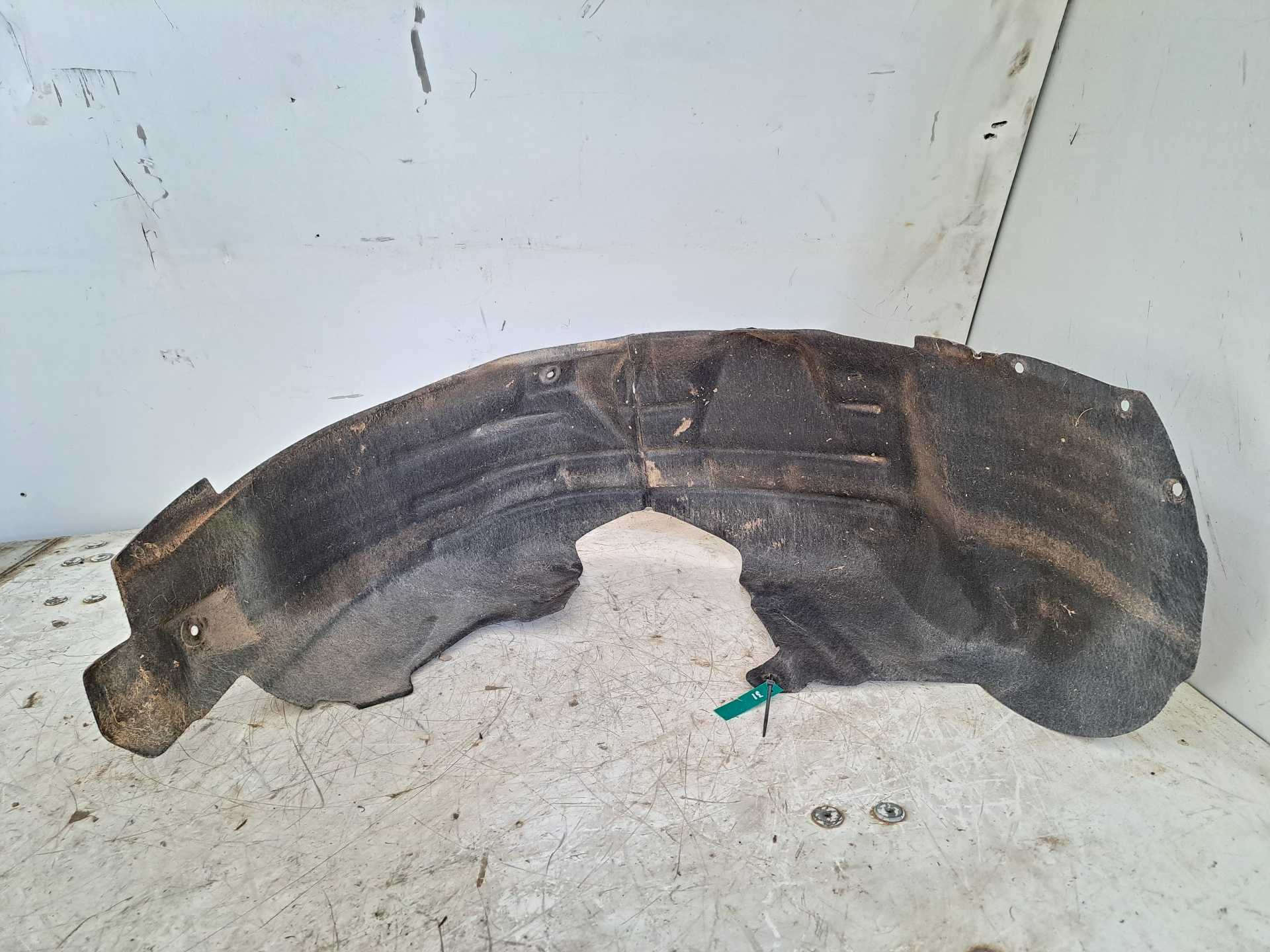 Recambio de paso rueda trasero izquierdo para ford kuga (cbs) st-line 2wd referencia OEM IAM CV44S278B51AB  