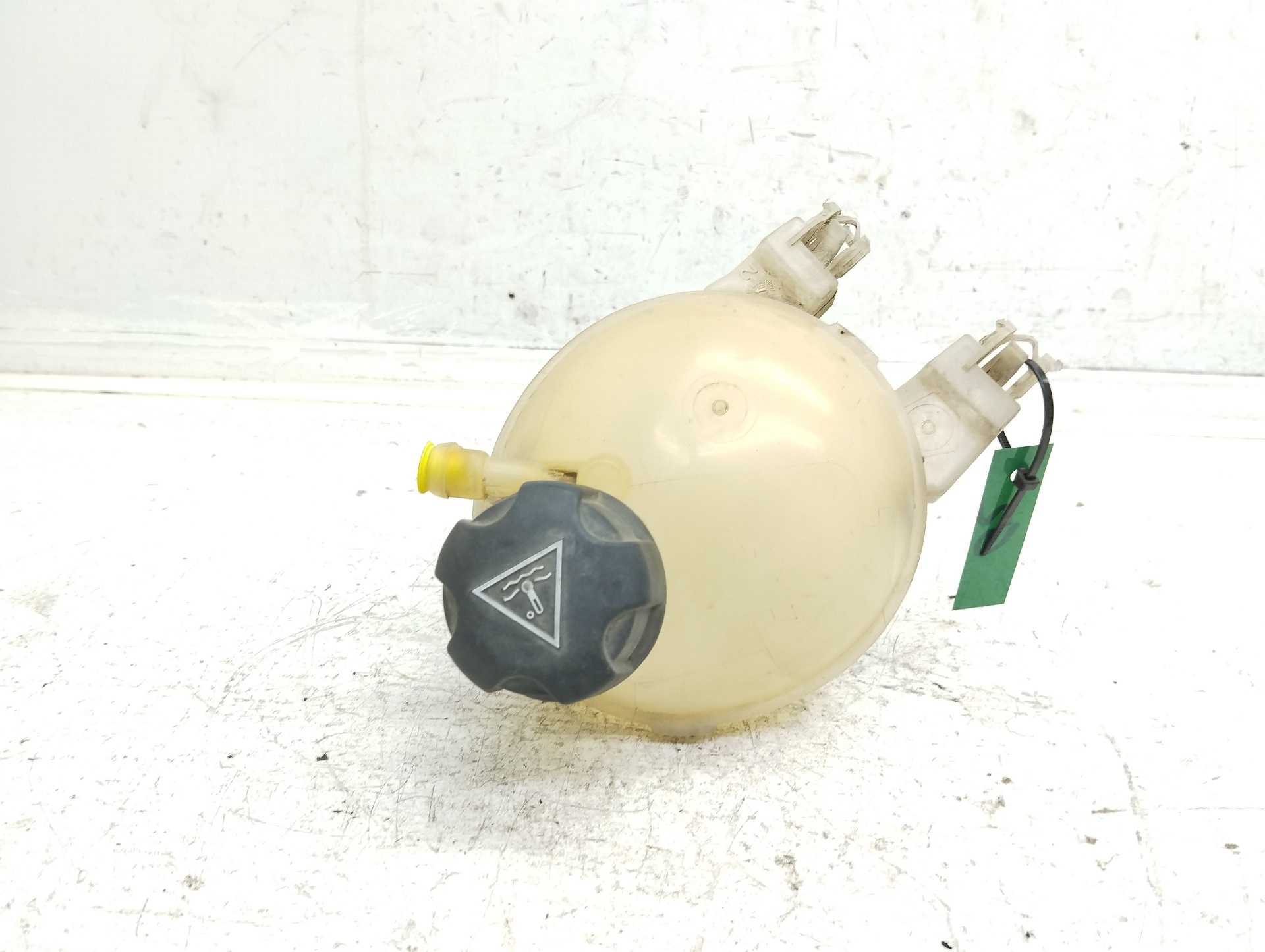 Recambio de deposito expansion para peugeot 2008 (--.2013) active referencia OEM IAM 980077728002  