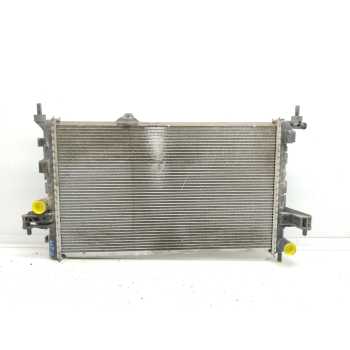 Recambio de radiador agua para opel combo (corsa c) cargo referencia OEM IAM 13100381  