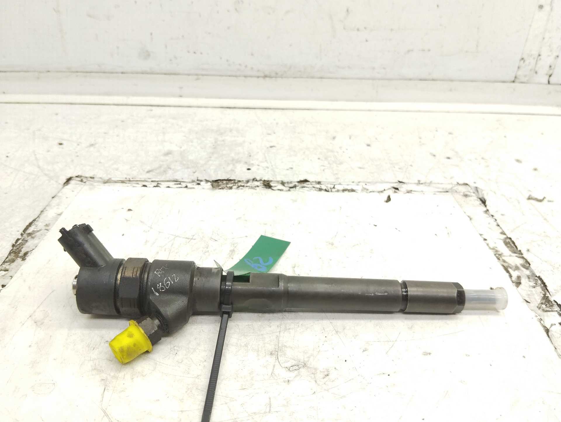Recambio de inyector para chevrolet epica 2.0 diesel cat referencia OEM IAM 0445110270  