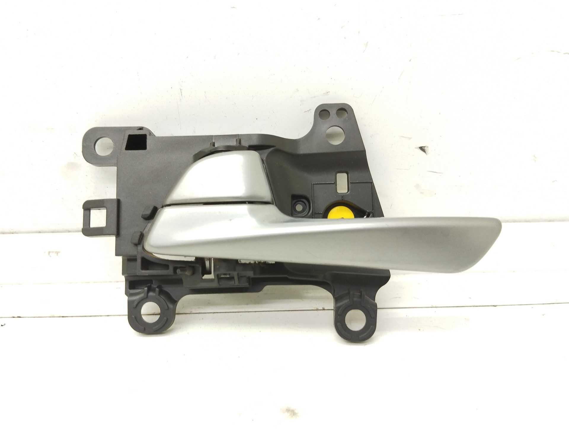 Recambio de maneta interior delantera izquierda para hyundai tucson classic blue referencia OEM IAM  82610D7000NS5 82610D7000