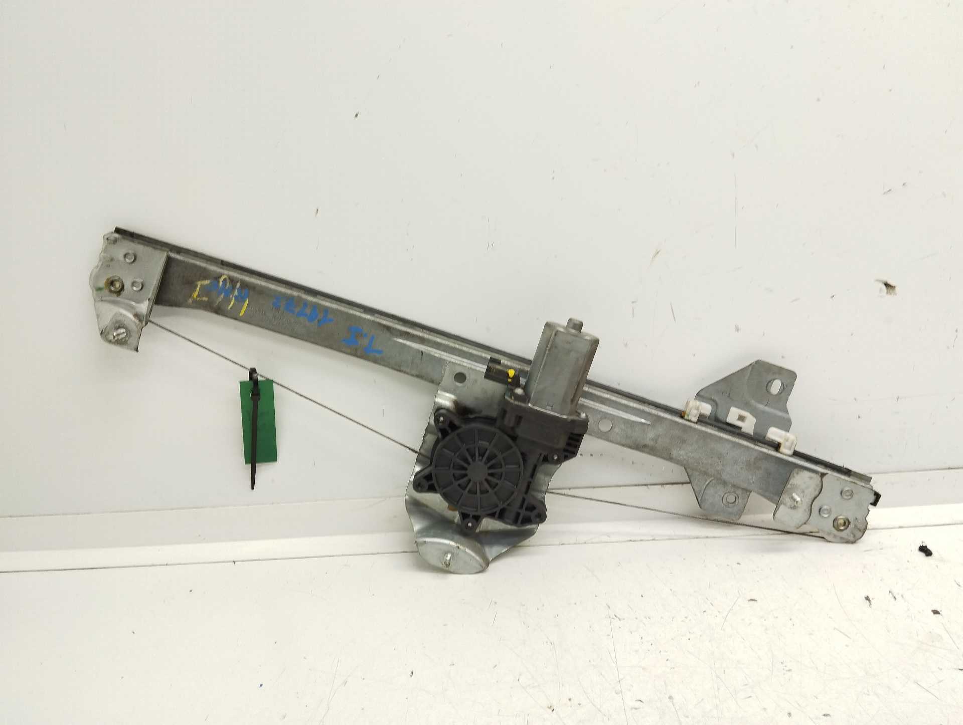 Recambio de elevalunas trasero izquierdo para dacia lodgy comfort referencia OEM IAM 827217782R 128001472B 