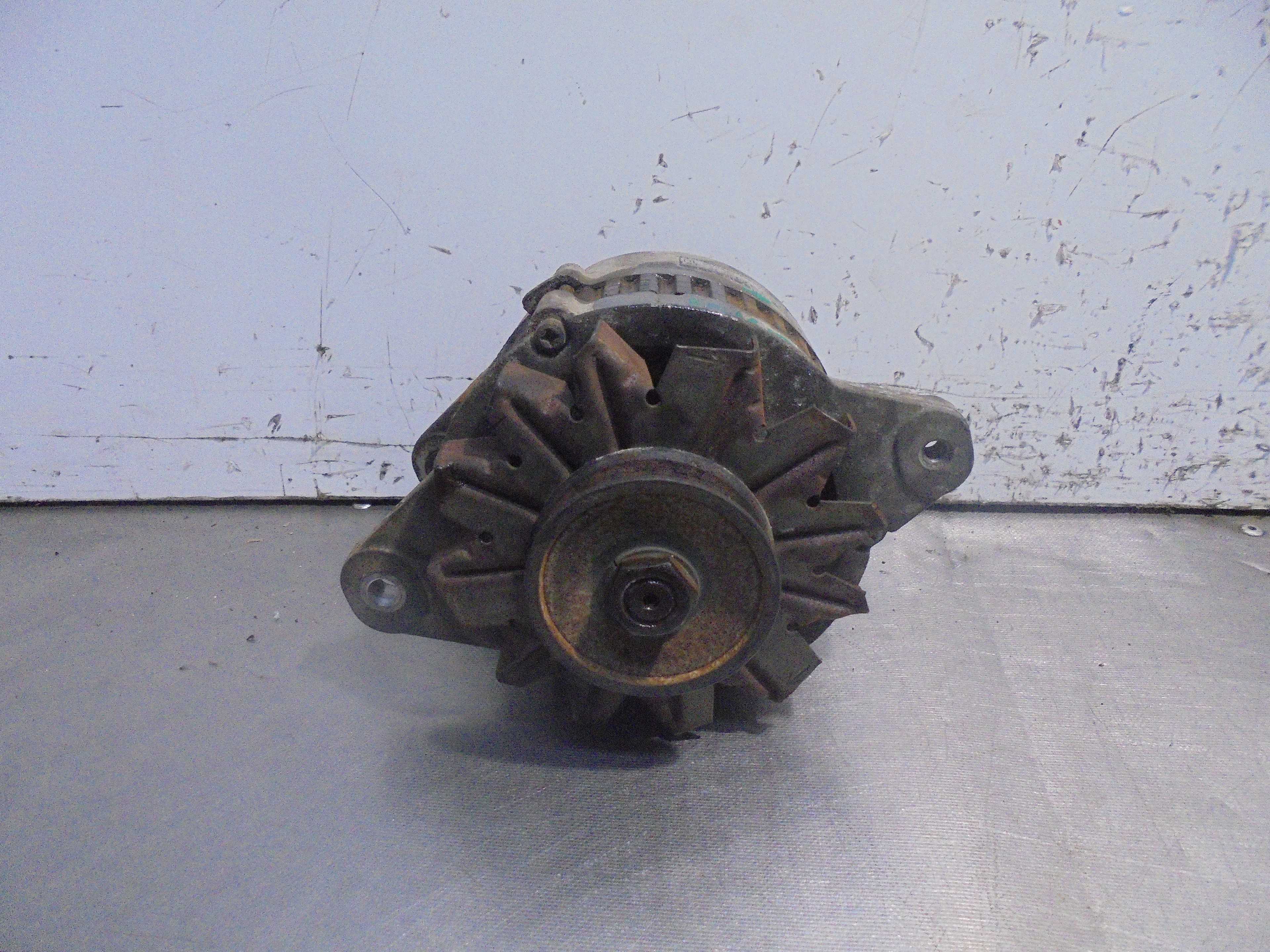 Recambio de alternador para nissan vanette (c 220) 1.5 referencia OEM IAM A2T24971 MITSUBISHI 