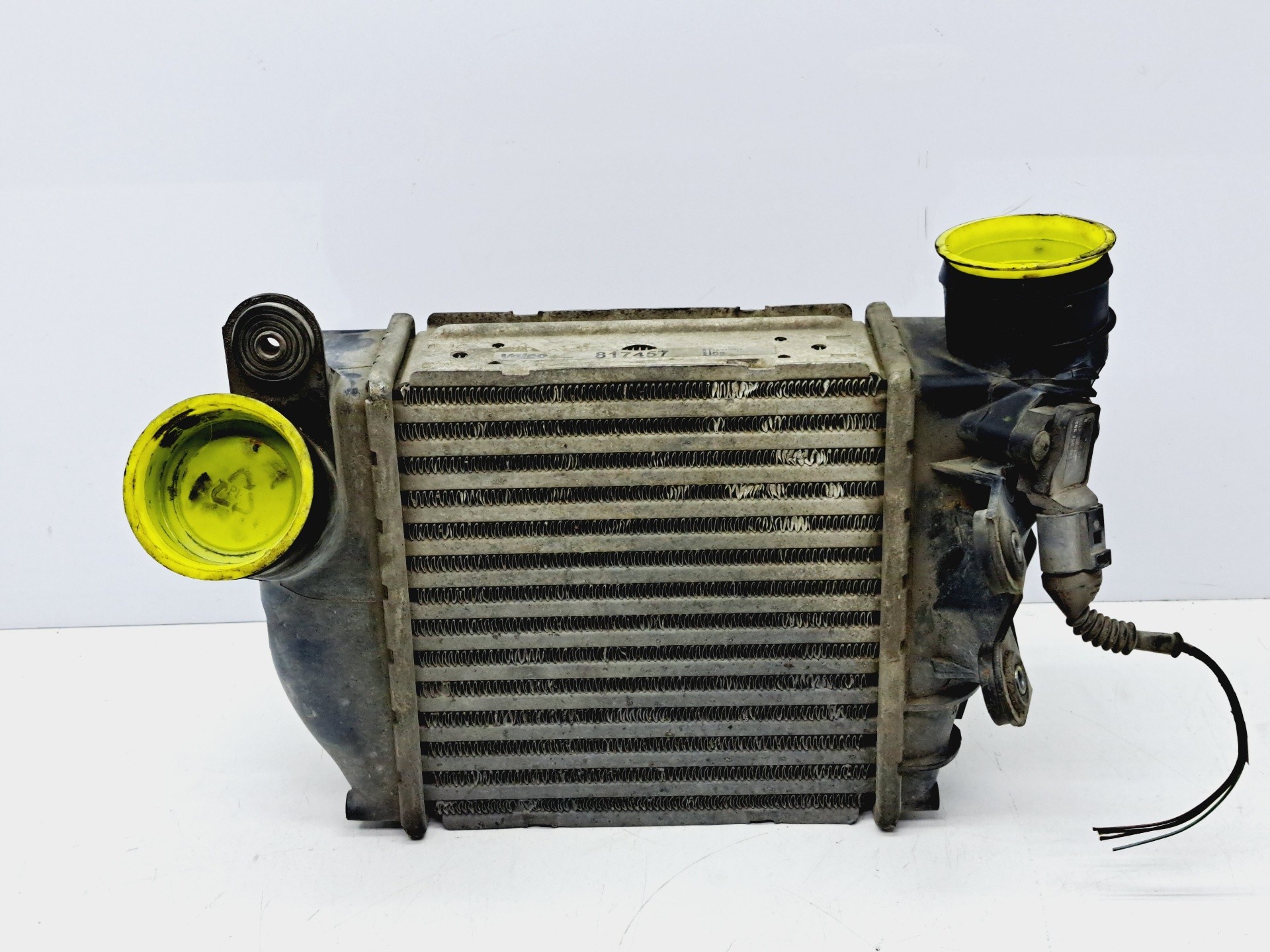 Recambio de intercooler para seat leon (1m1) referencia OEM IAM 817457  