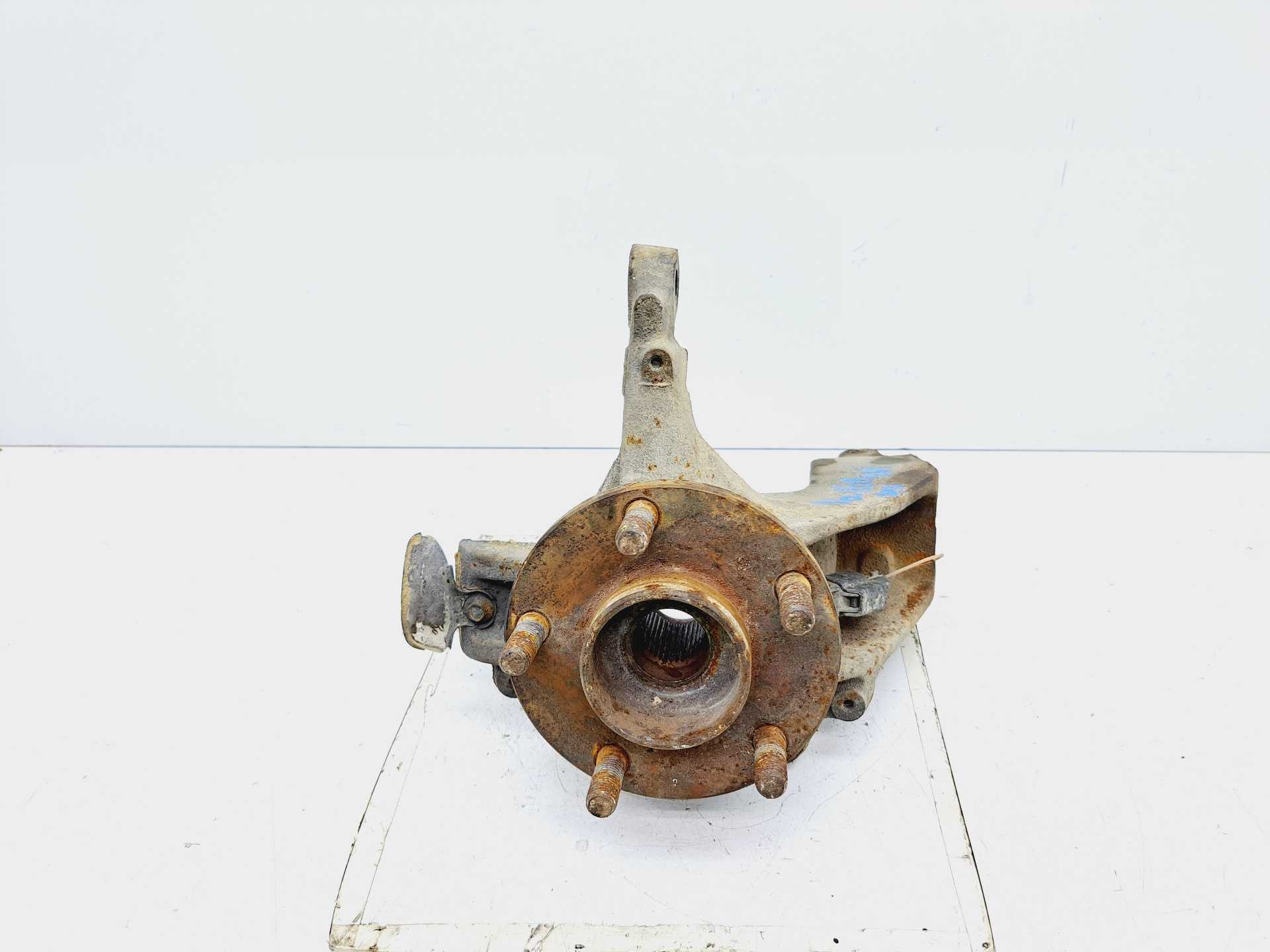Recambio de mangueta delantera derecha para ford focus berlina (cap) ambiente (d) referencia OEM IAM 3M513K170  