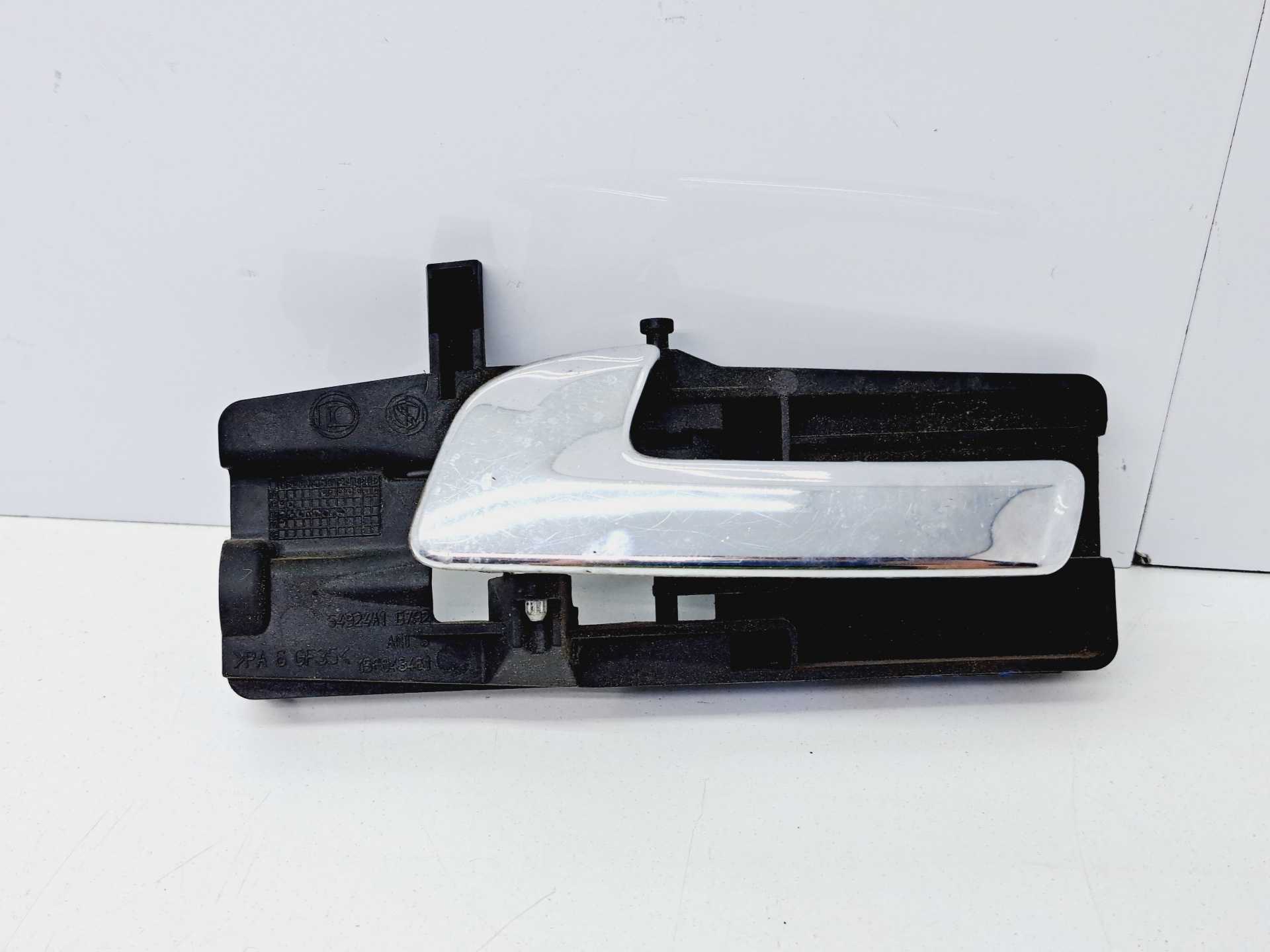 Recambio de maneta interior delantera izquierda para alfa romeo 159 (140) 1.9 jtd cat referencia OEM IAM 54924A1  