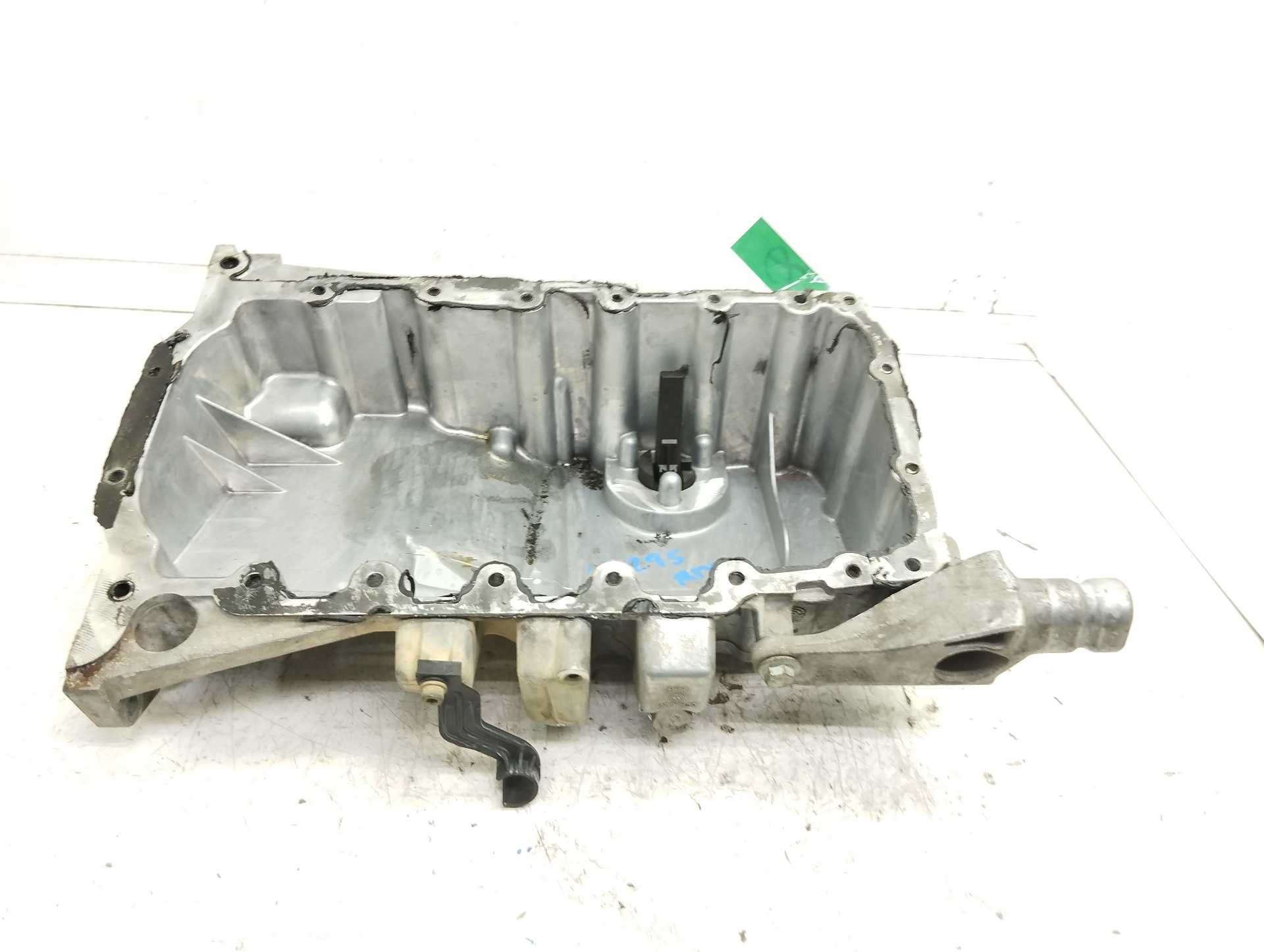 Recambio de carter para audi a4 avant (8e) 2.0 tdi referencia OEM IAM 03G103603J  