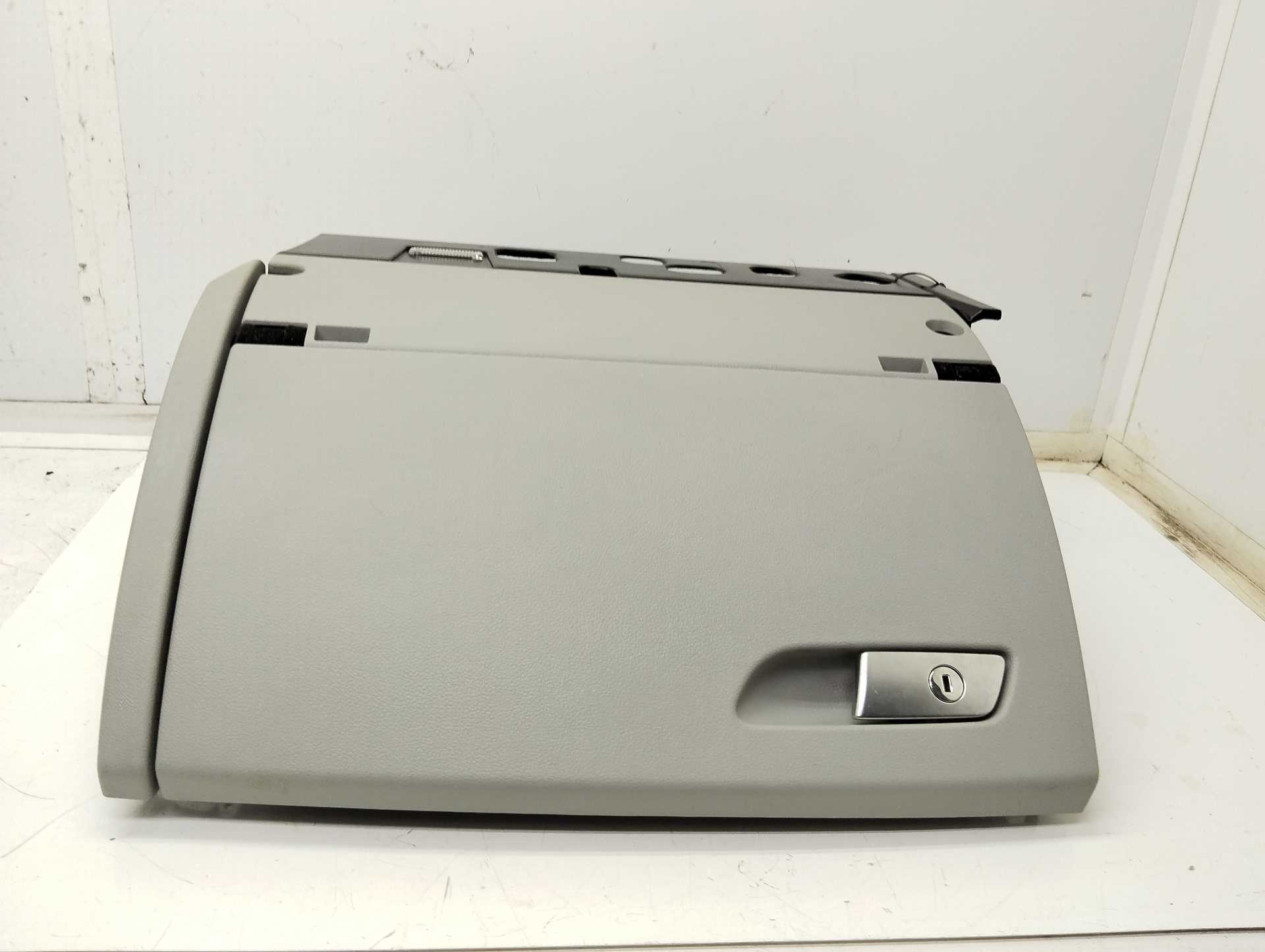 Recambio de guantera para audi a6 avant (4g5) 2.0 tfsi referencia OEM IAM 4G0971679  