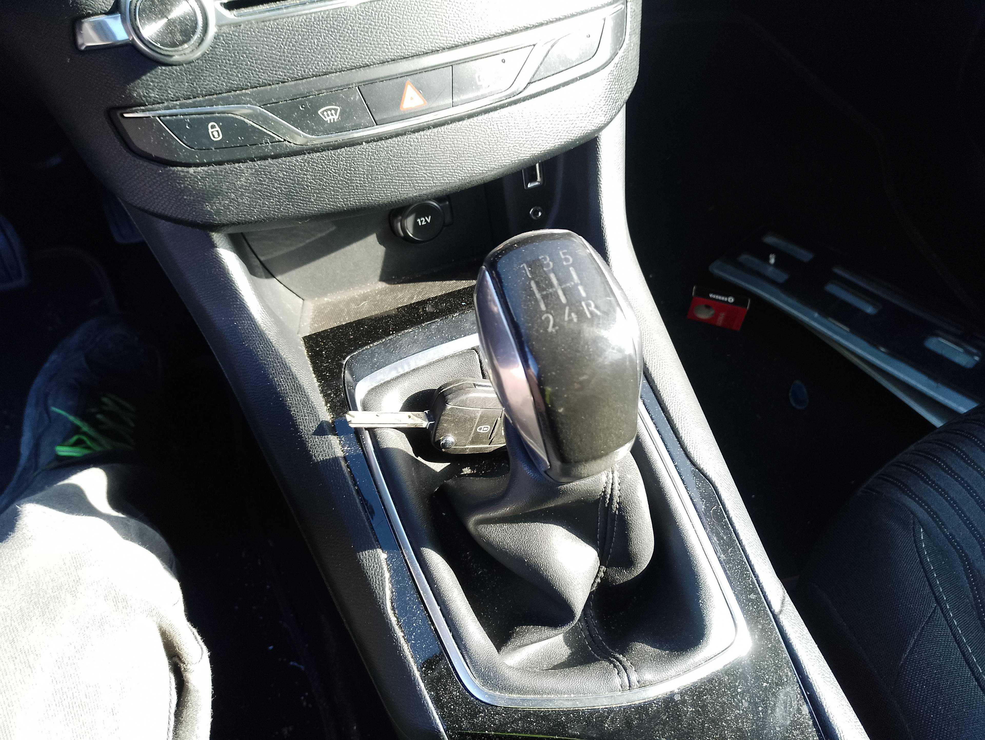 Recambio de palanca cambio para peugeot 308 active referencia OEM IAM   