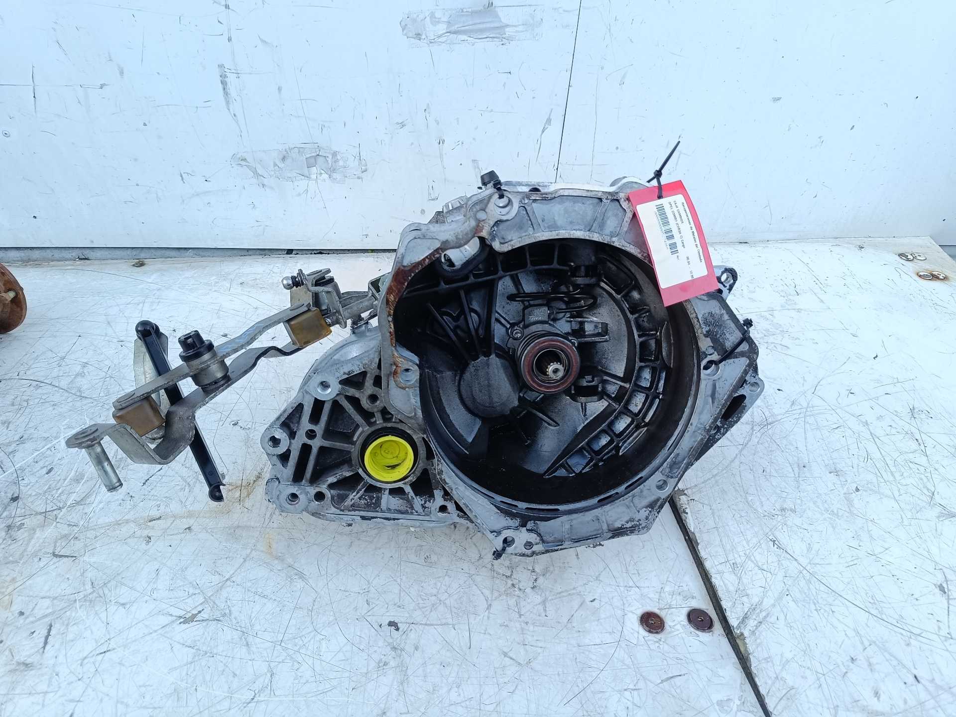 Recambio de caja cambios para opel combo (corsa c) cargo referencia OEM IAM W355 90400206 12992510