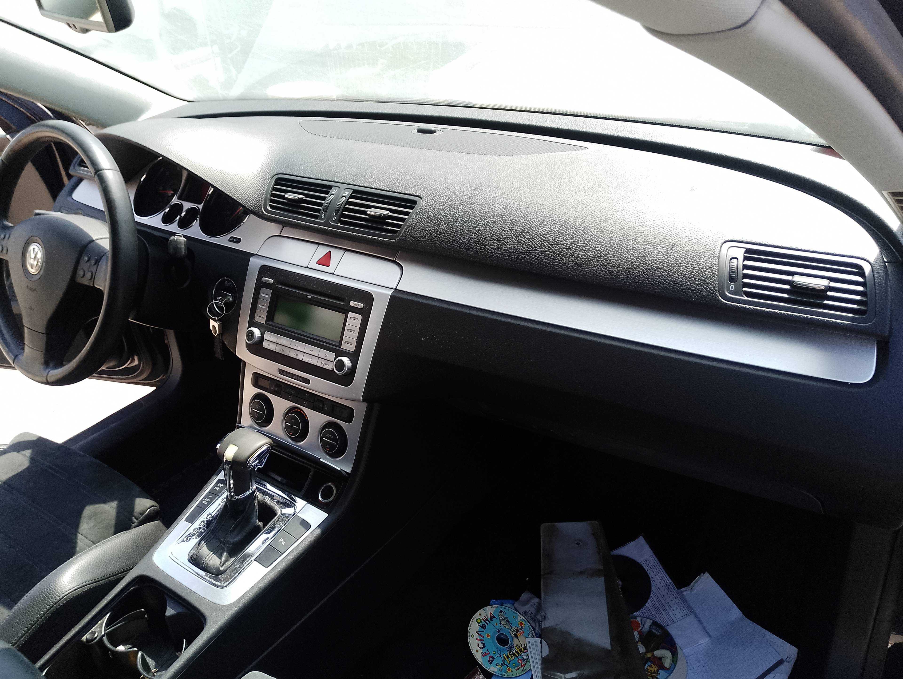 Recambio de salpicadero para volkswagen passat berlina (3c2) advance referencia OEM IAM   