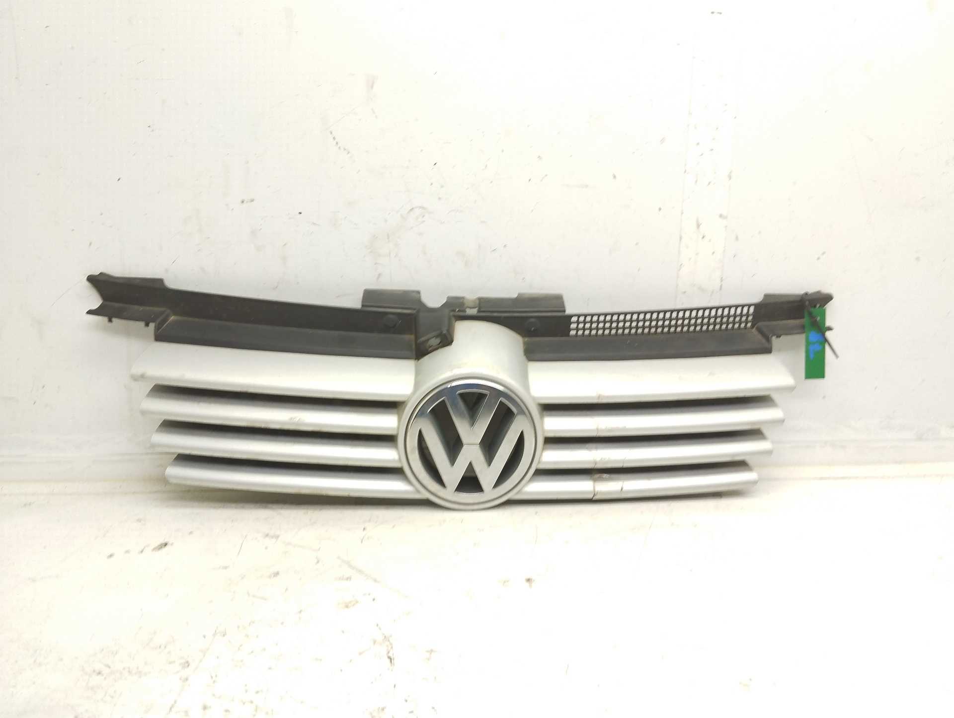 Recambio de rejilla delantera para volkswagen bora berlina (1j2) conceptline referencia OEM IAM  1J5853653E 