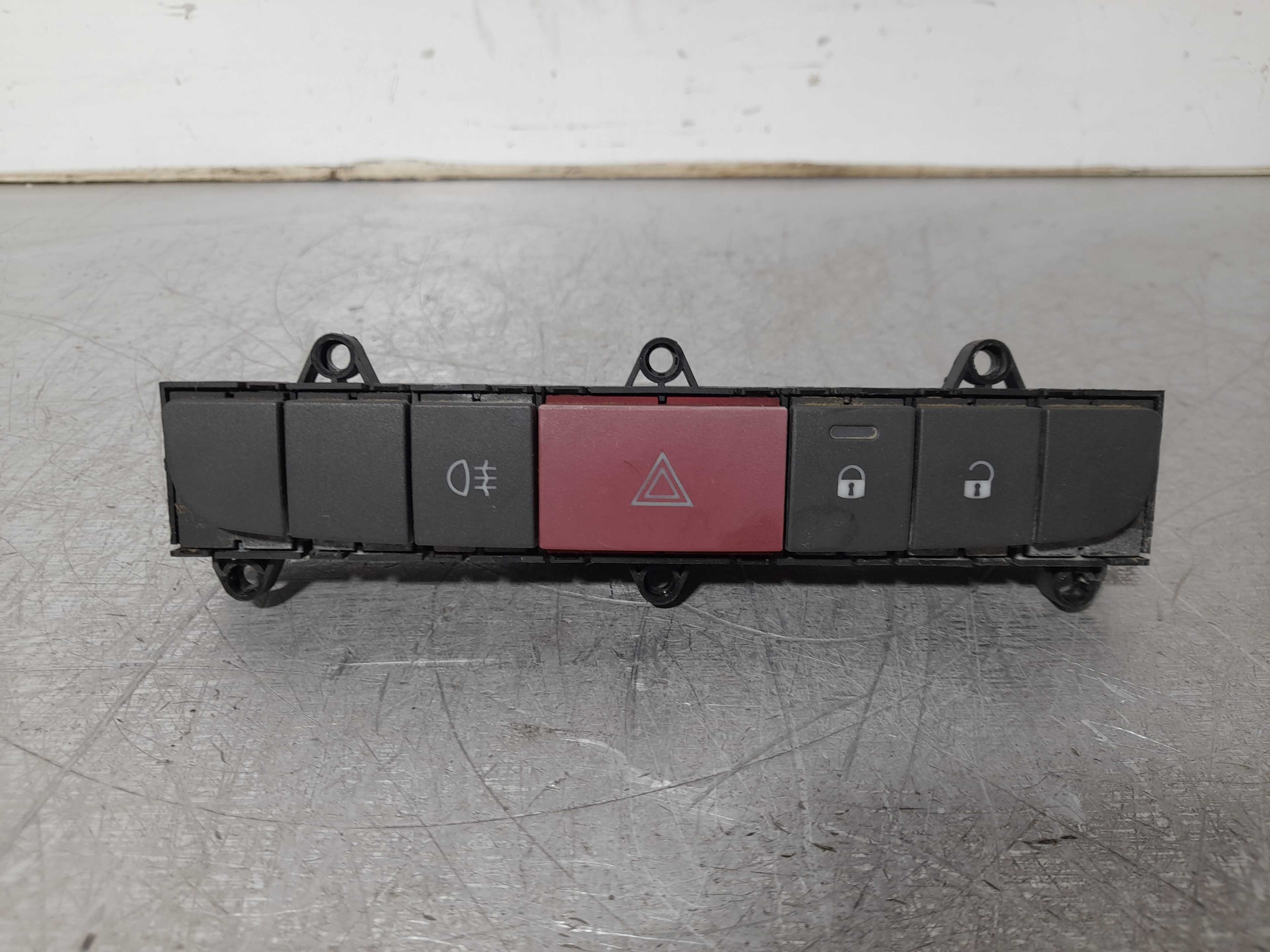 Recambio de mando warning para fiat ducato caja cerrada 33 (06.2006 =>) 2.3 jtd cat referencia OEM IAM   