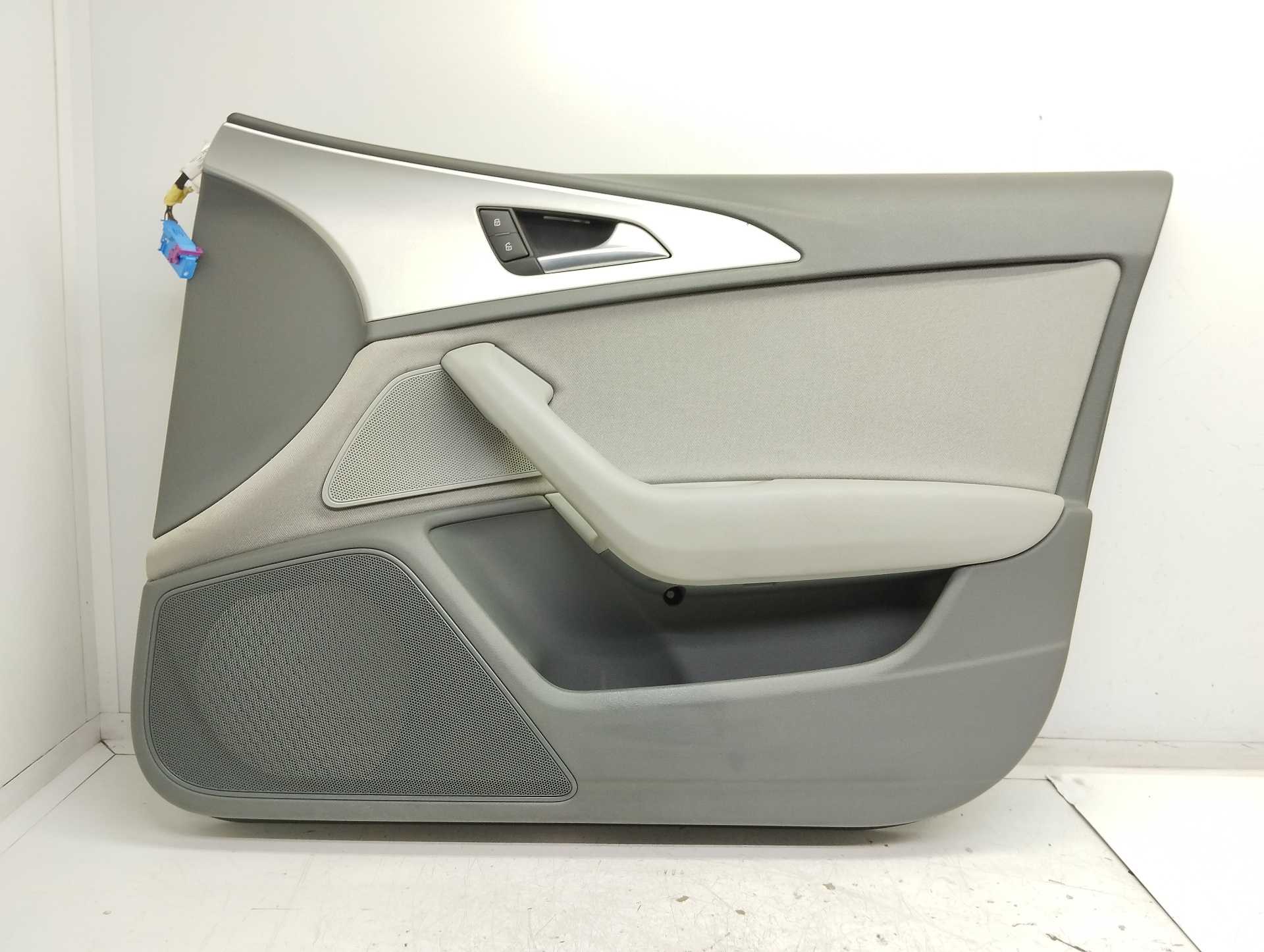 Recambio de guarnecido puerta delantera derecha para audi a6 avant (4g5) 2.0 tfsi referencia OEM IAM 4G1867022A  