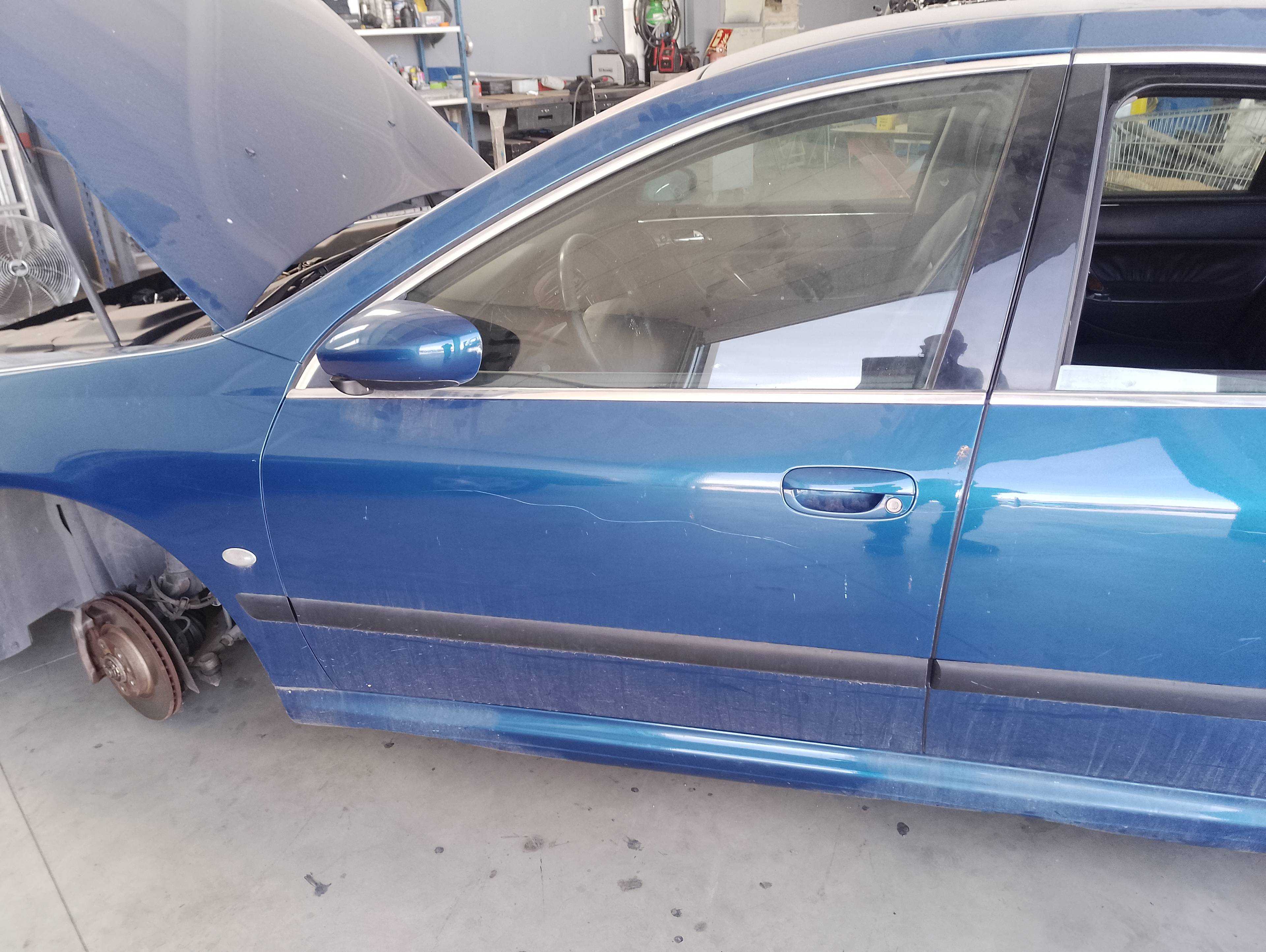 Recambio de puerta delantera izquierda para peugeot 607 (s1) pack referencia OEM IAM   
