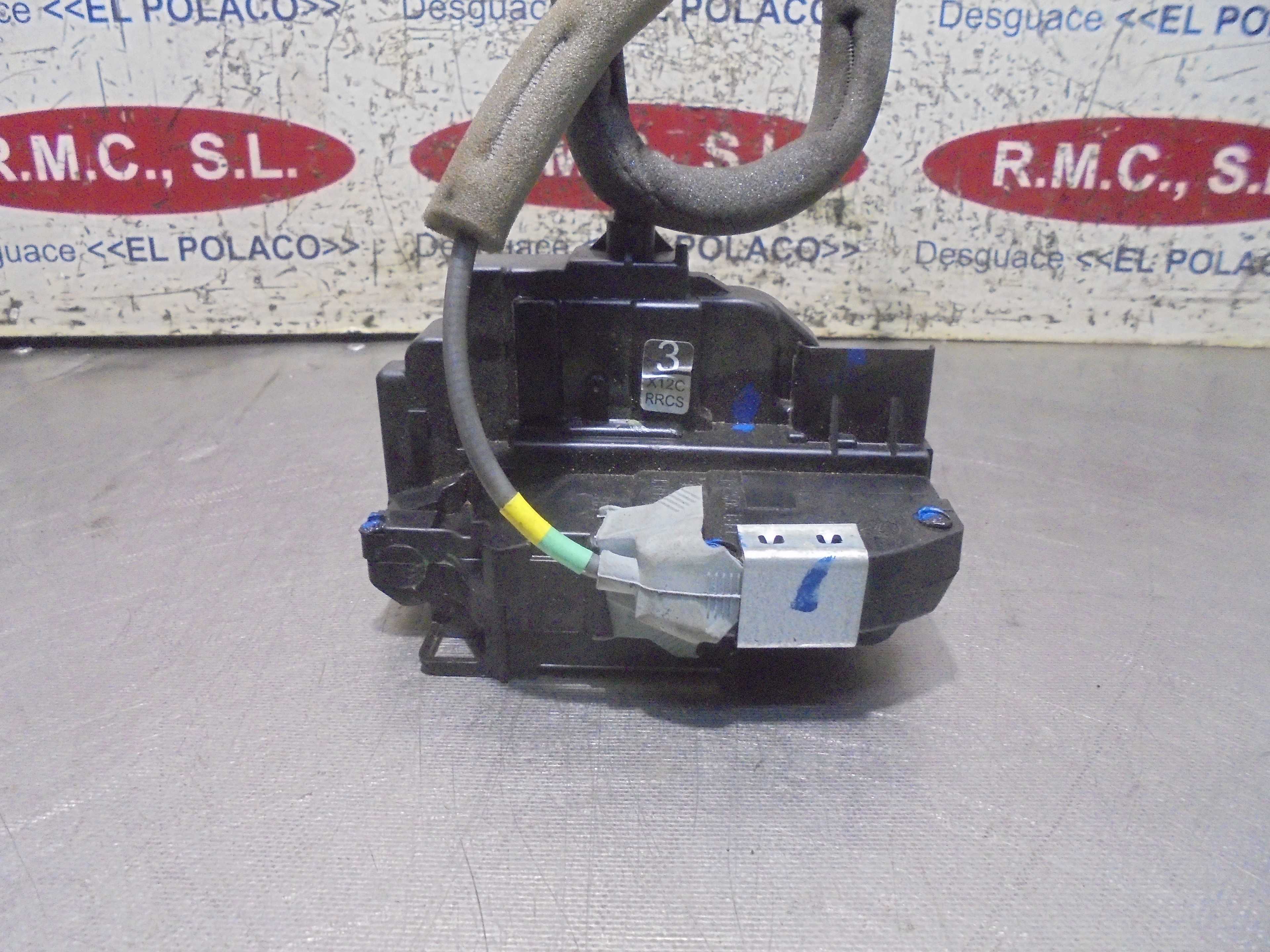 Recambio de cerradura puerta trasera derecha para nissan juke (f15) acenta referencia OEM IAM 82500BA60B  