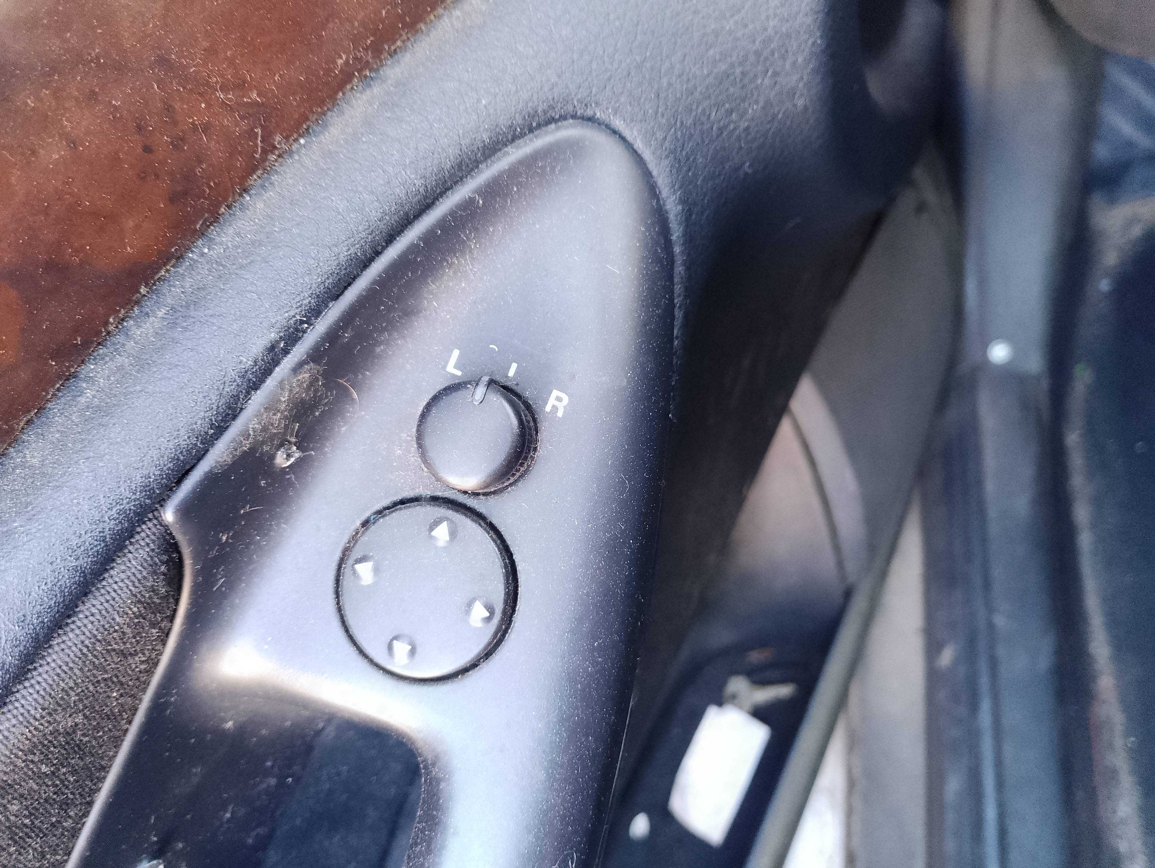 Recambio de mando retrovisor para audi a4 berlina (b5) 1.9 tdi referencia OEM IAM   