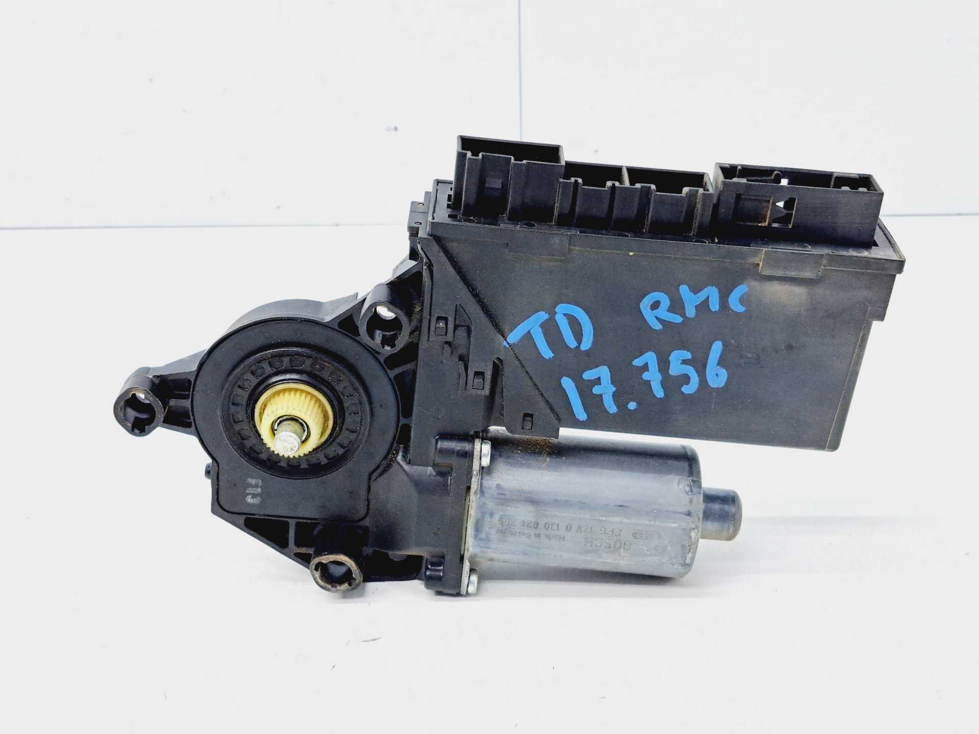 Recambio de motor elevalunas trasero derecho para audi a4 berlina (8e) 2.0 tdi 16v (103kw) referencia OEM IAM 8E0959802E 0130821