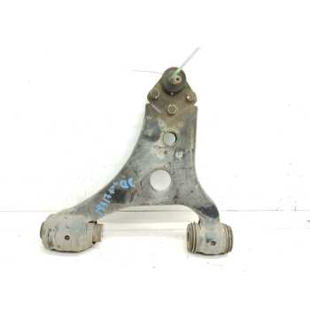 BRAZO SUSPENSION INFERIOR DELANTERO DERECHO A1693301007 A169330100780