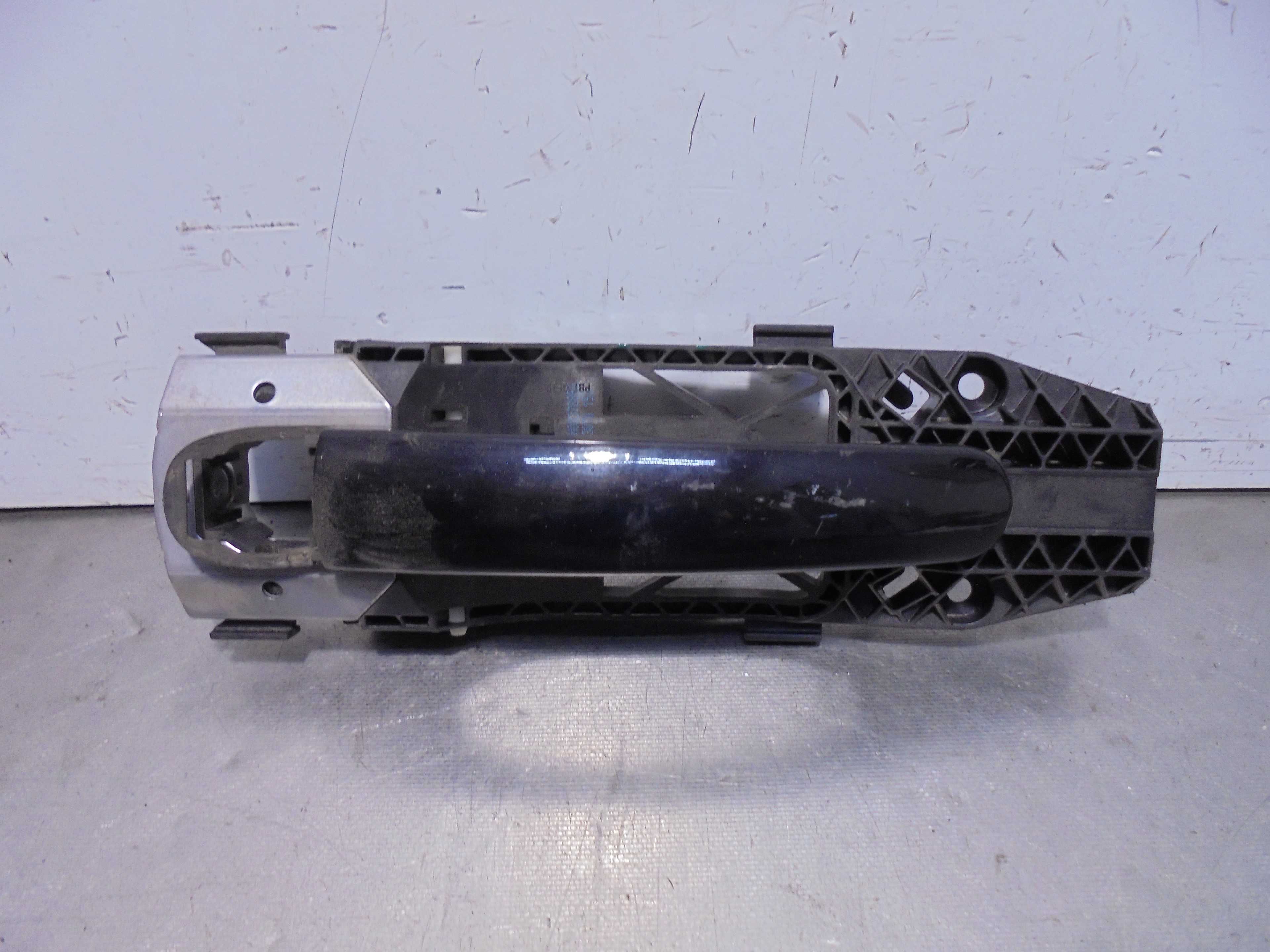 Recambio de maneta exterior delantera izquierda para volkswagen polo (6r1) advance referencia OEM IAM 5N0837885G  