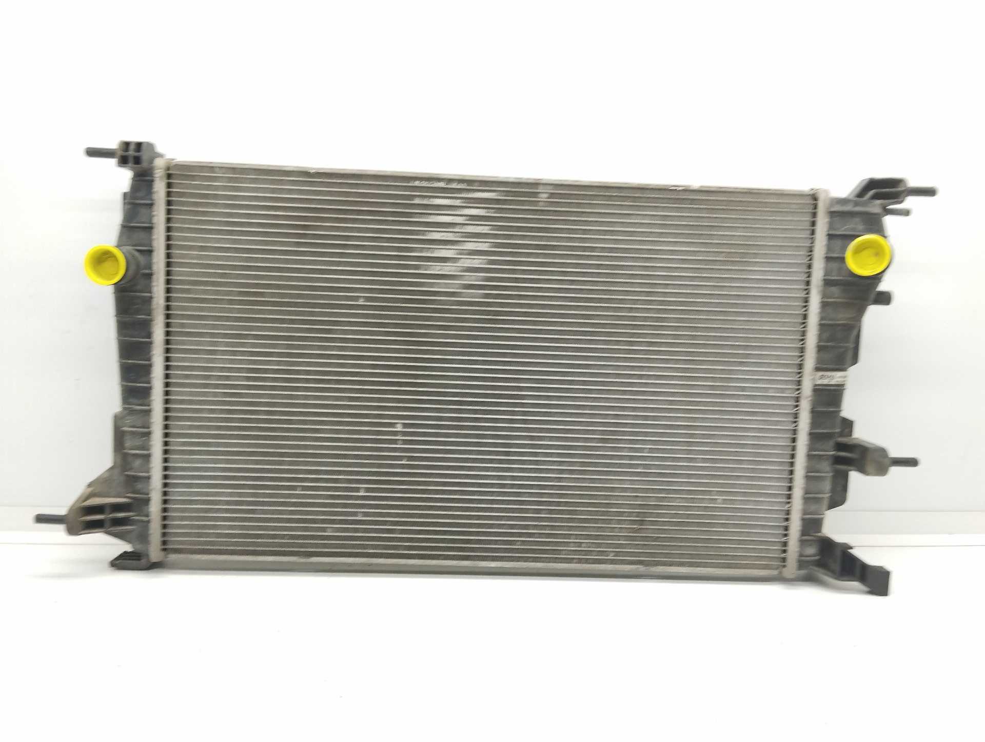 Recambio de radiador agua para renault fluence 1.5 dci diesel fap referencia OEM IAM 214100068R  