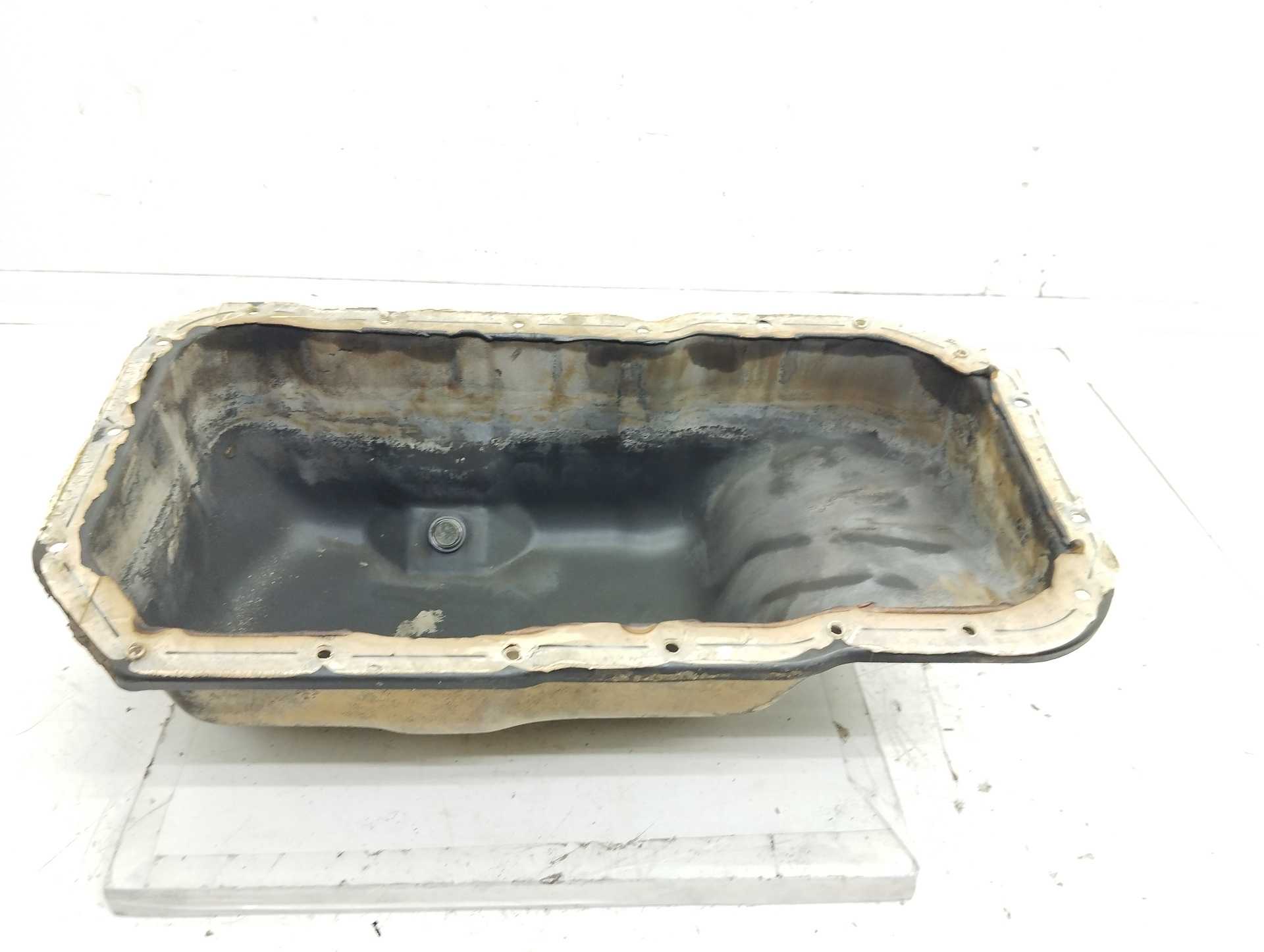 Recambio de carter para citroën c15 re familiale referencia OEM IAM  0301C2 