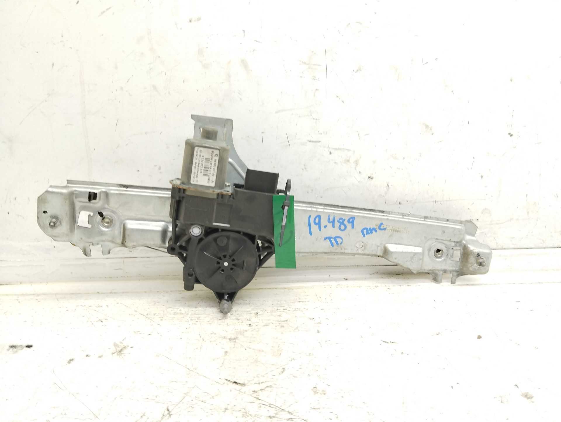Recambio de elevalunas trasero derecho para peugeot 2008 (--.2013) active referencia OEM IAM 9806082180 0130822970 