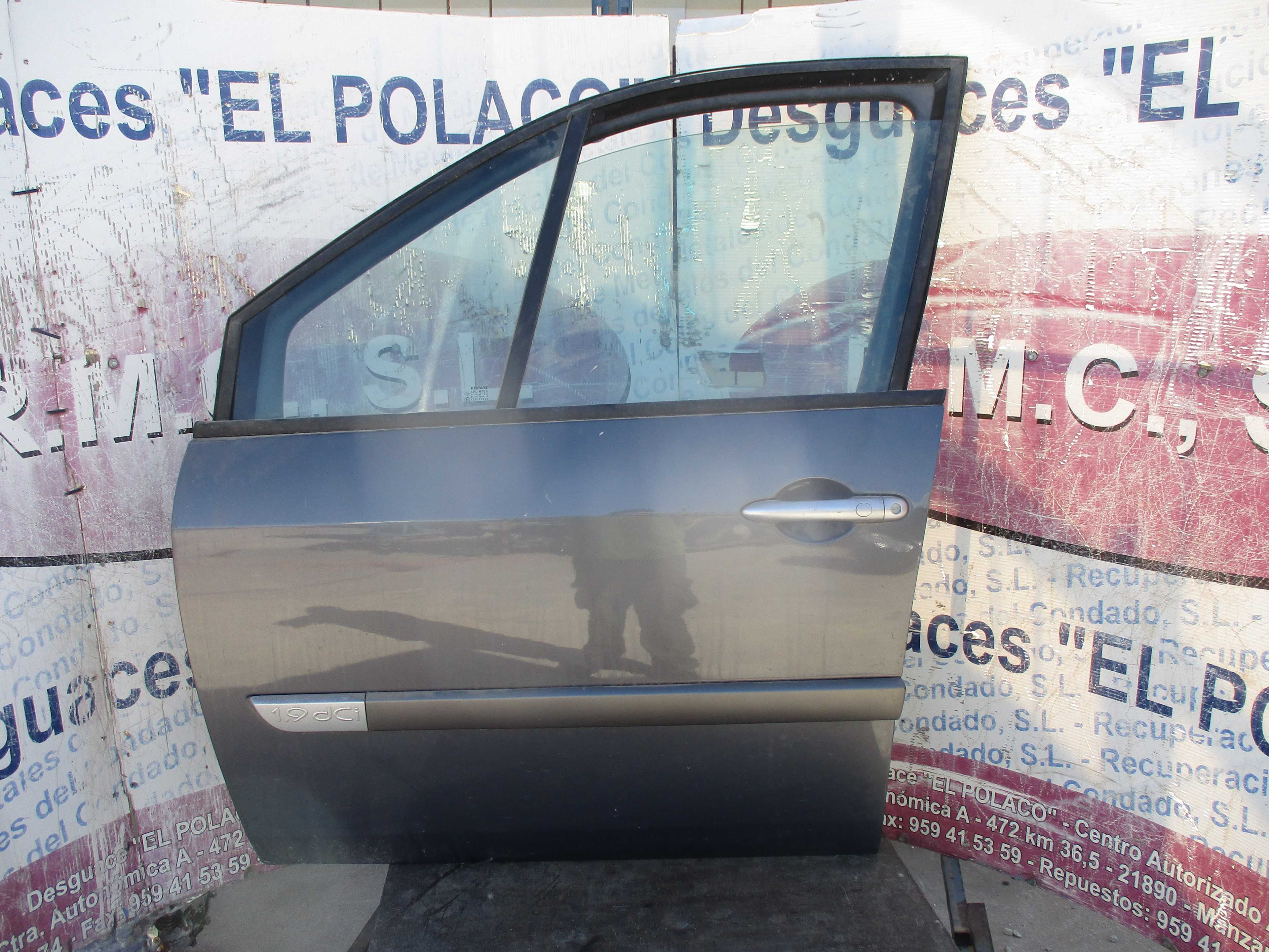 Recambio de puerta delantera izquierda para renault scenic ii 1.9 dci diesel referencia OEM IAM   