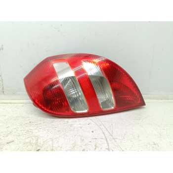 PILOTO TRASERO DERECHO A1698200464R 