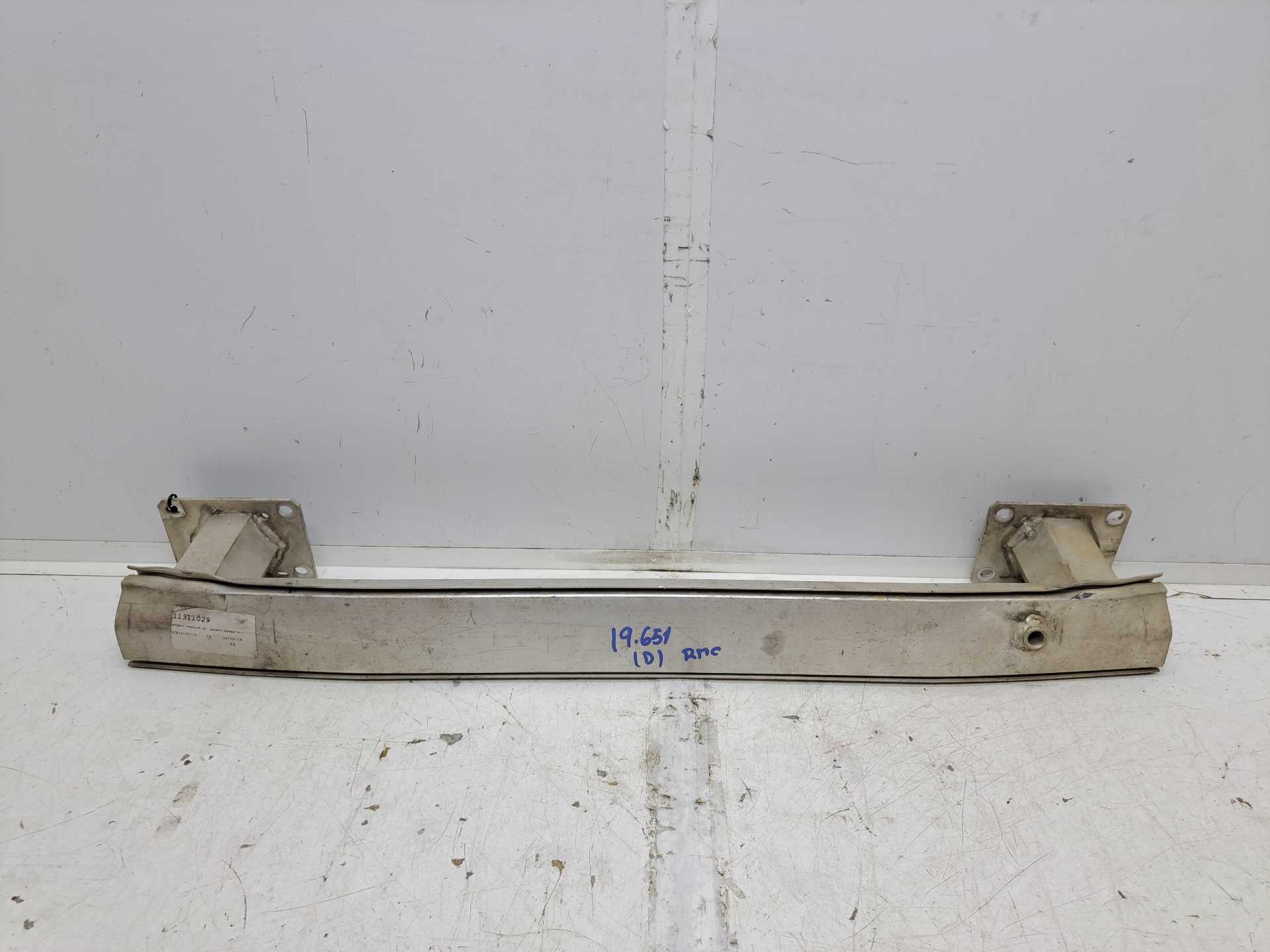 Recambio de refuerzo paragolpes delantero para peugeot partner kasten l1 confort pack referencia OEM IAM 7414YN  