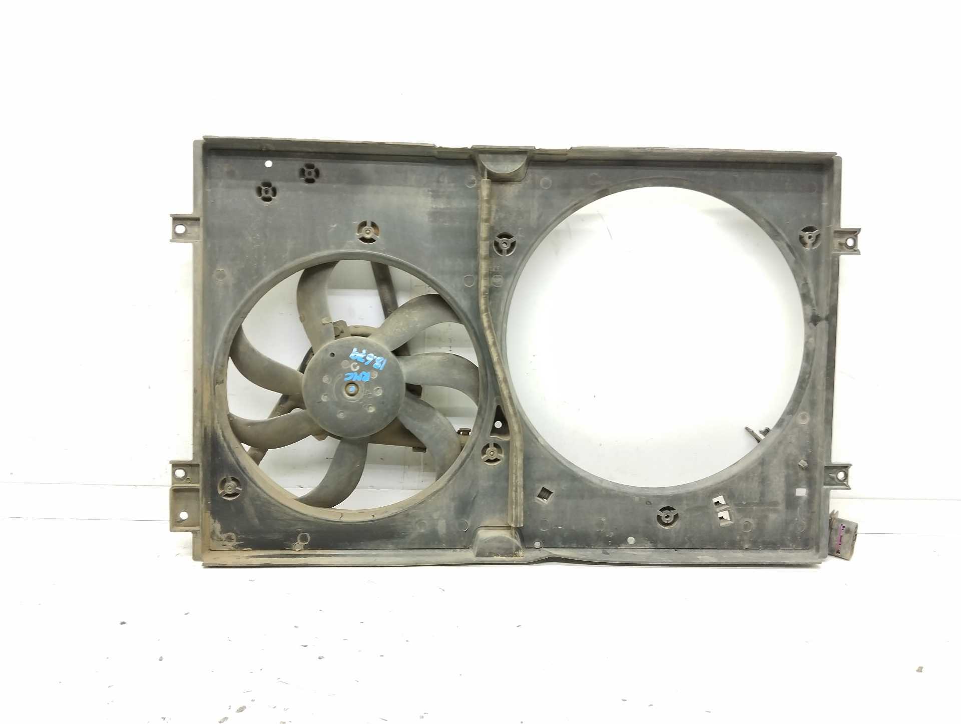 Recambio de electroventilador radiador aire acondicionado para seat toledo (1m2) select referencia OEM IAM 1J0121207M  
