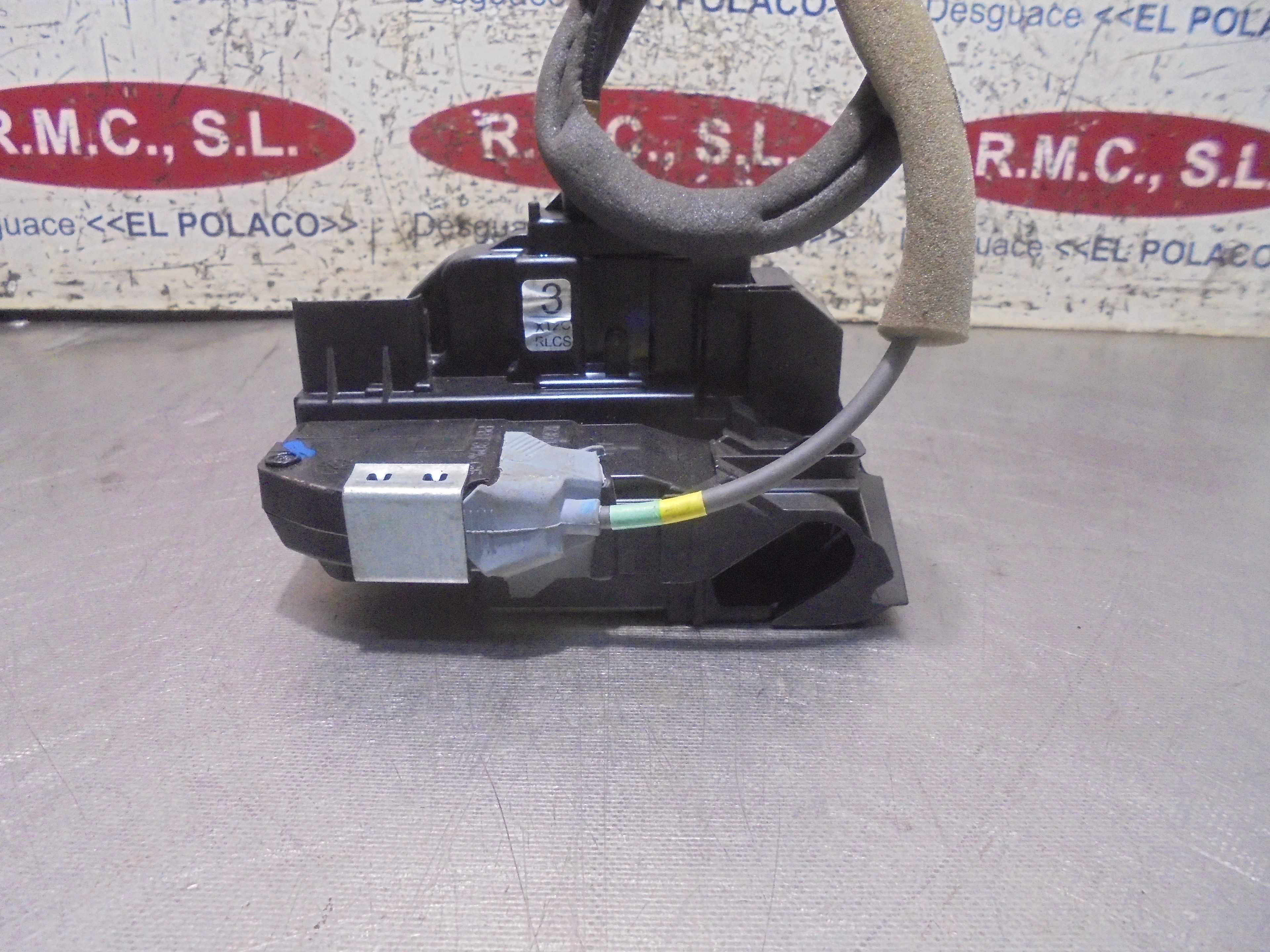Recambio de cerradura puerta trasera izquierda para nissan juke (f15) acenta referencia OEM IAM 82501BA60B  