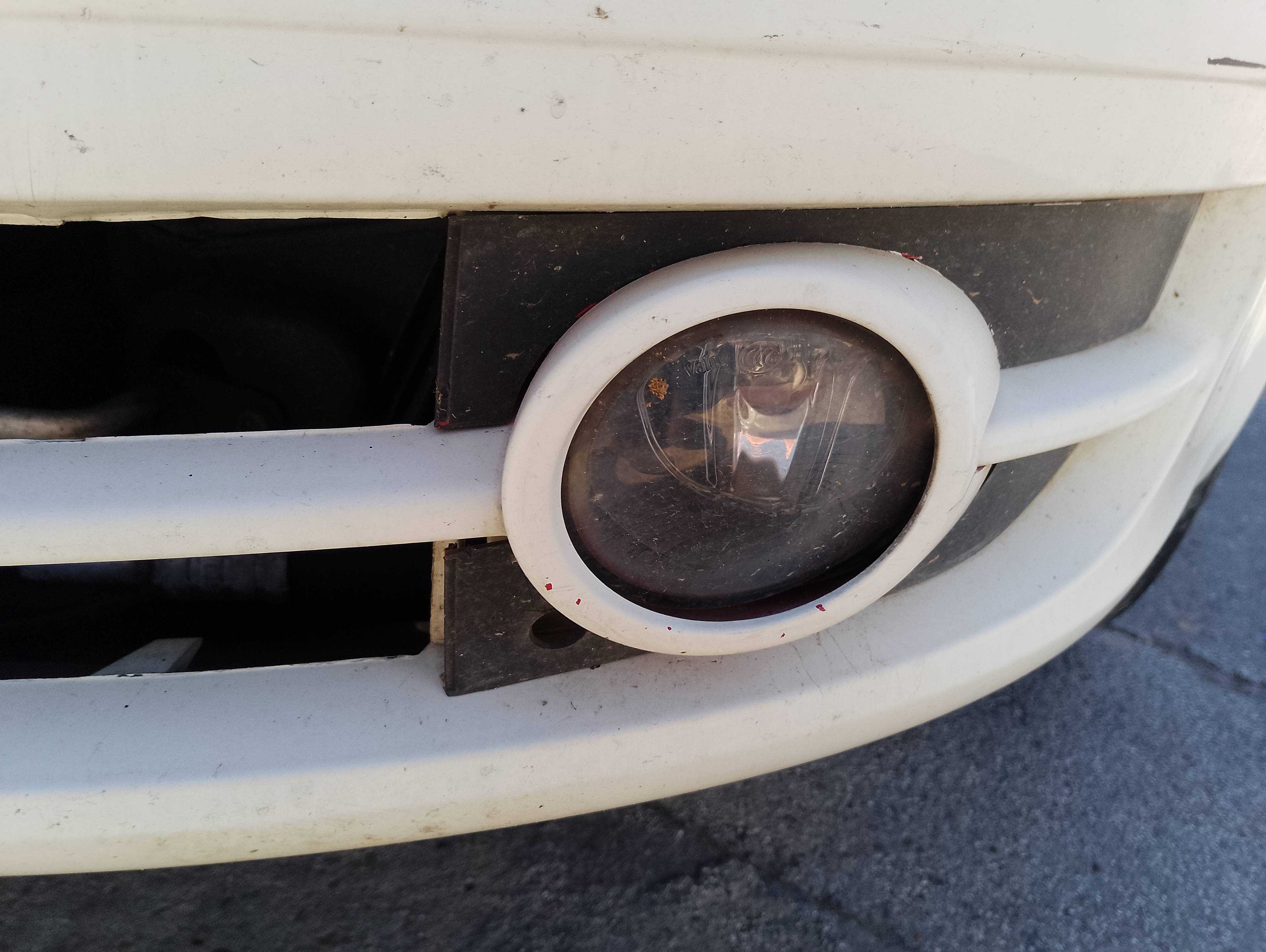 Recambio de faro antiniebla izquierdo para audi a4 avant (8e) 2.0 tdi referencia OEM IAM   