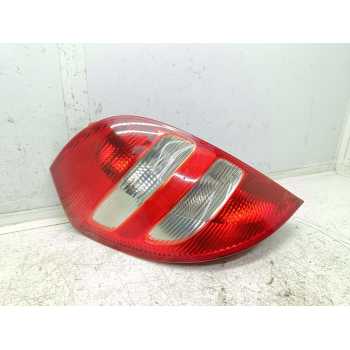 PILOTO TRASERO IZQUIERDO A1698200364L 