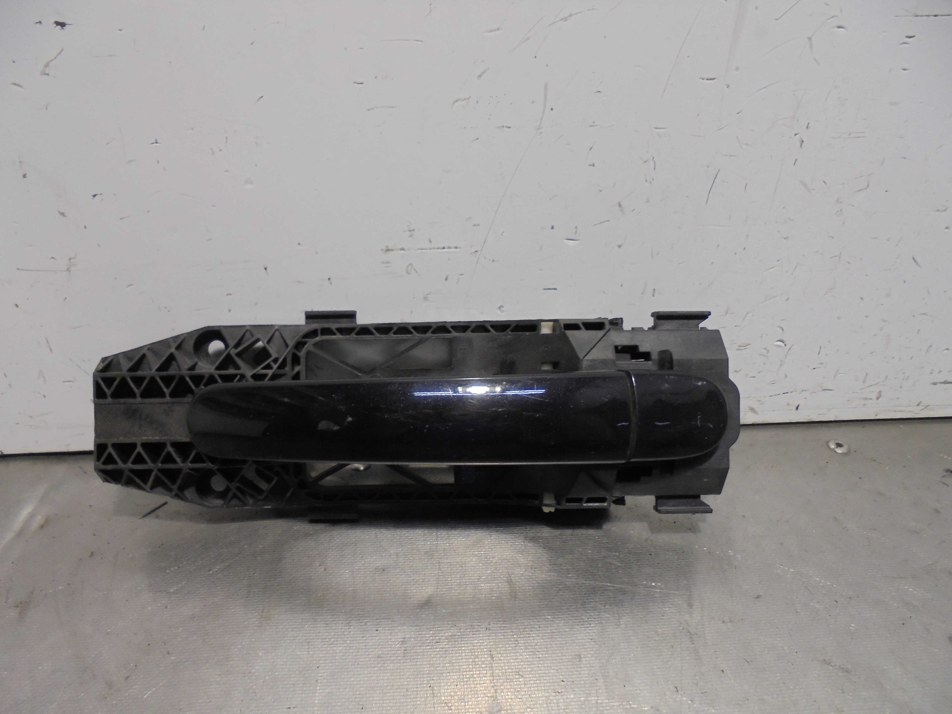 Recambio de maneta exterior trasera izquierda para volkswagen polo (6r1) advance referencia OEM IAM 5N0839885G  