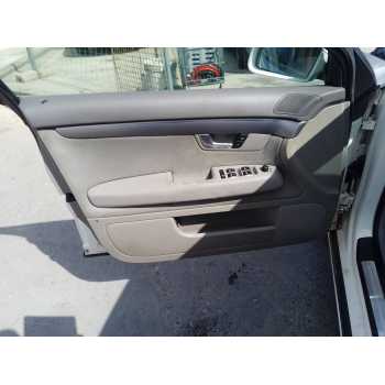 Recambio de guarnecido puerta delantera izquierda para audi a4 avant (8e) 2.0 tdi referencia OEM IAM   